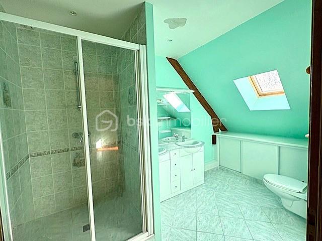 Maison de 175 m² - SDB PARENTALE ETG1.jpg