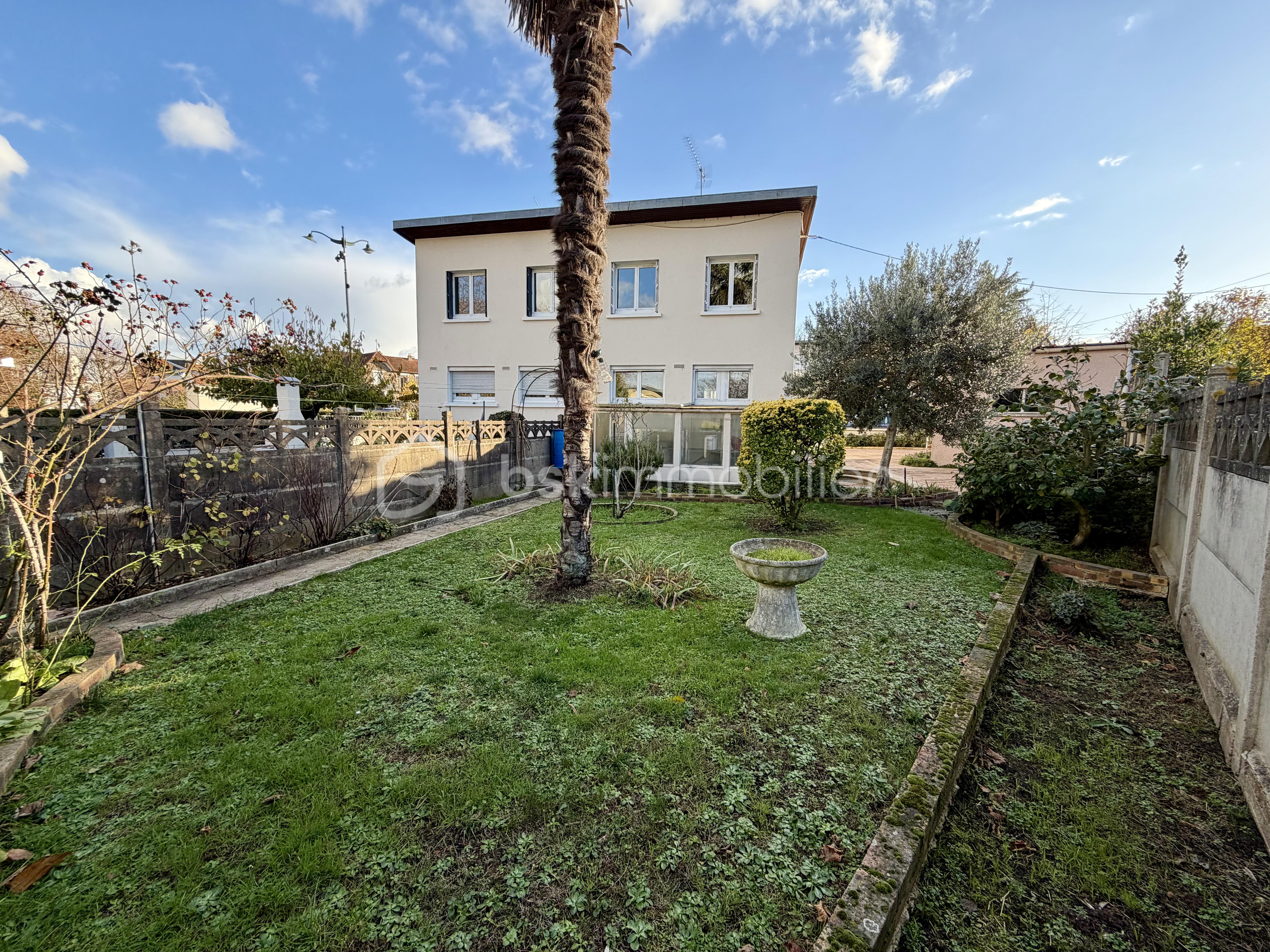 Maison 4 pièces 65 m² · à Corbeil-Essonnes · 65 m² · 229 900 €