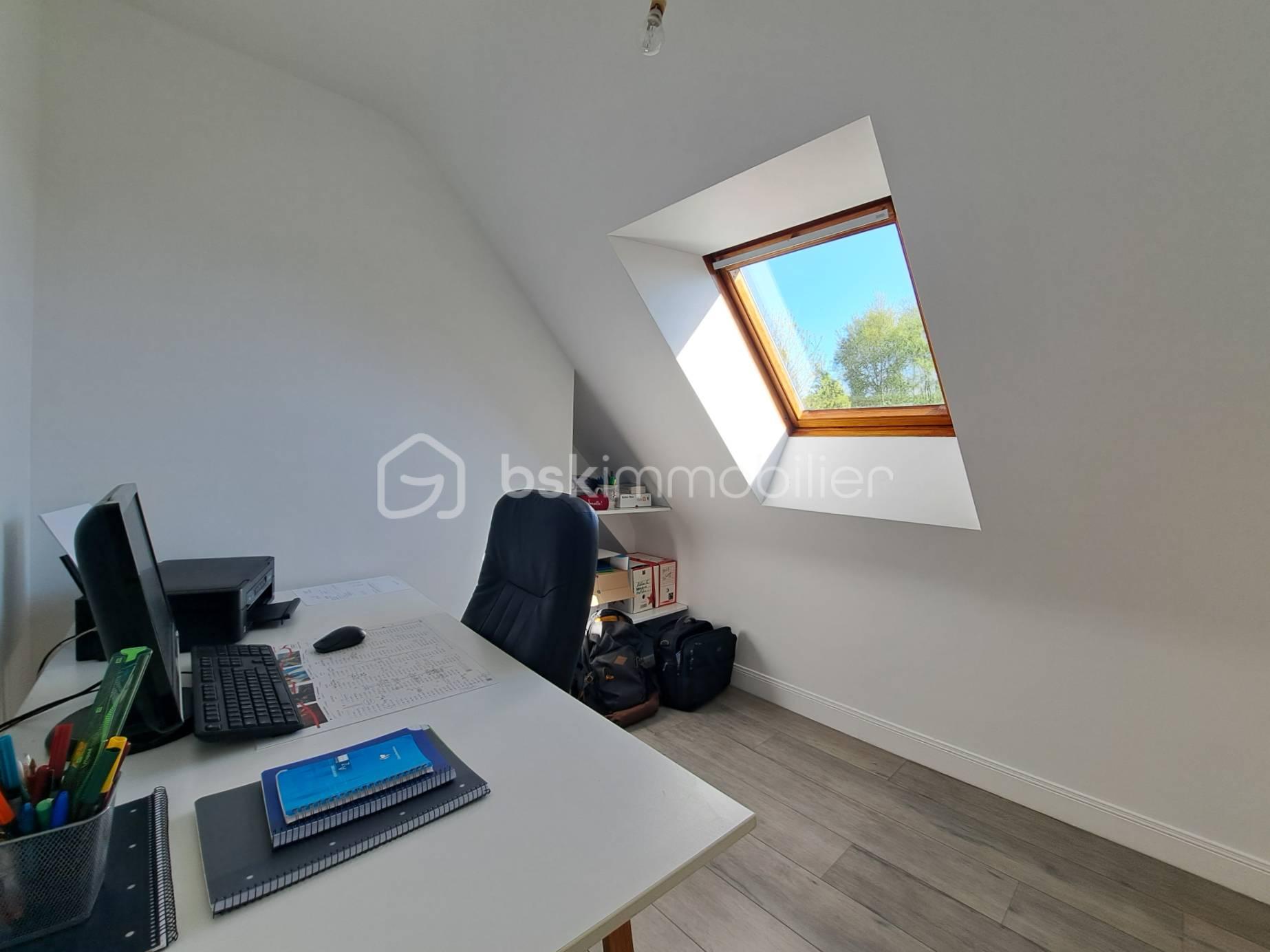 chambre 1 Bureau.jpg