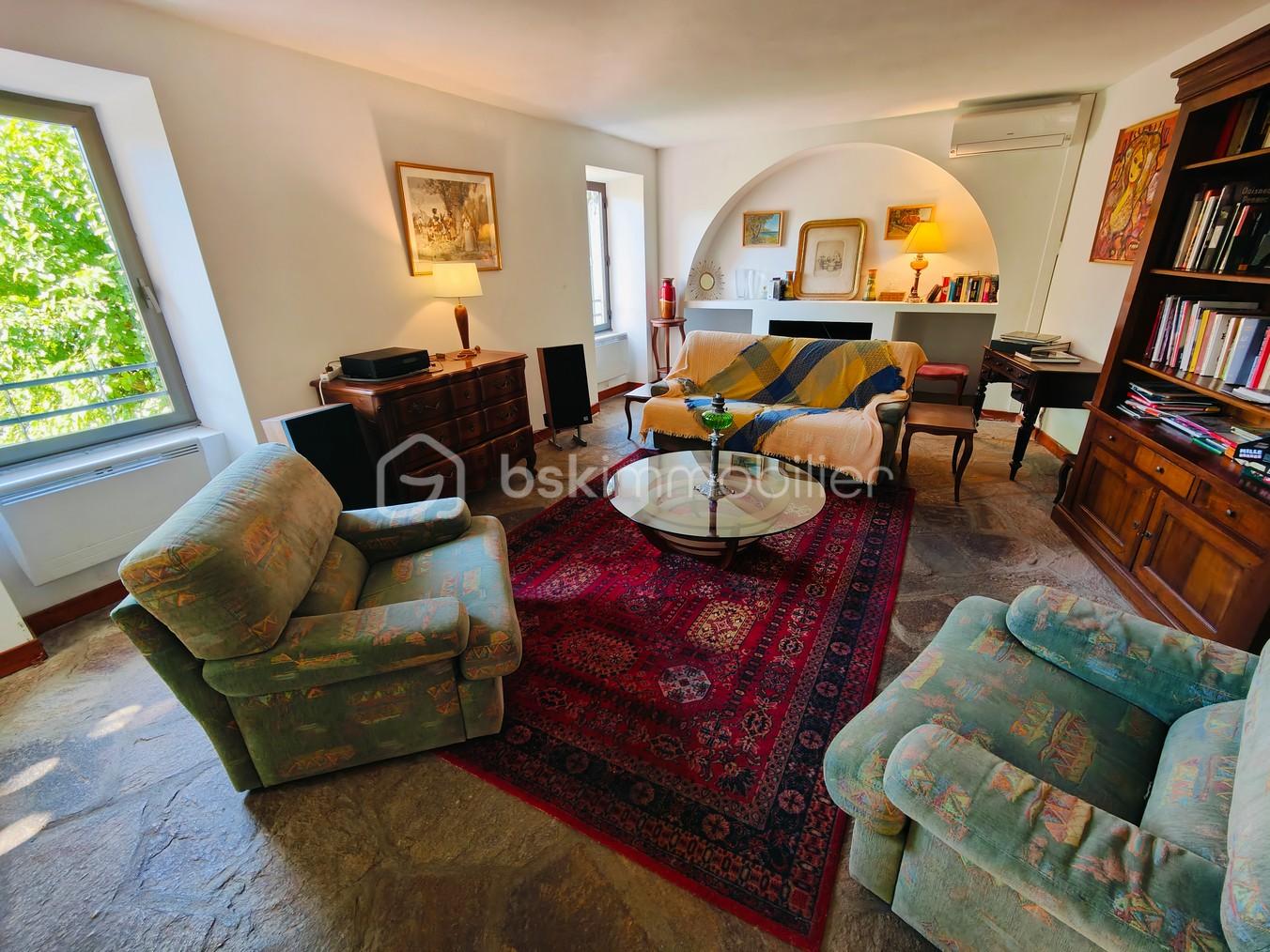 Maison en pierre de 181 m² - 10.jpg