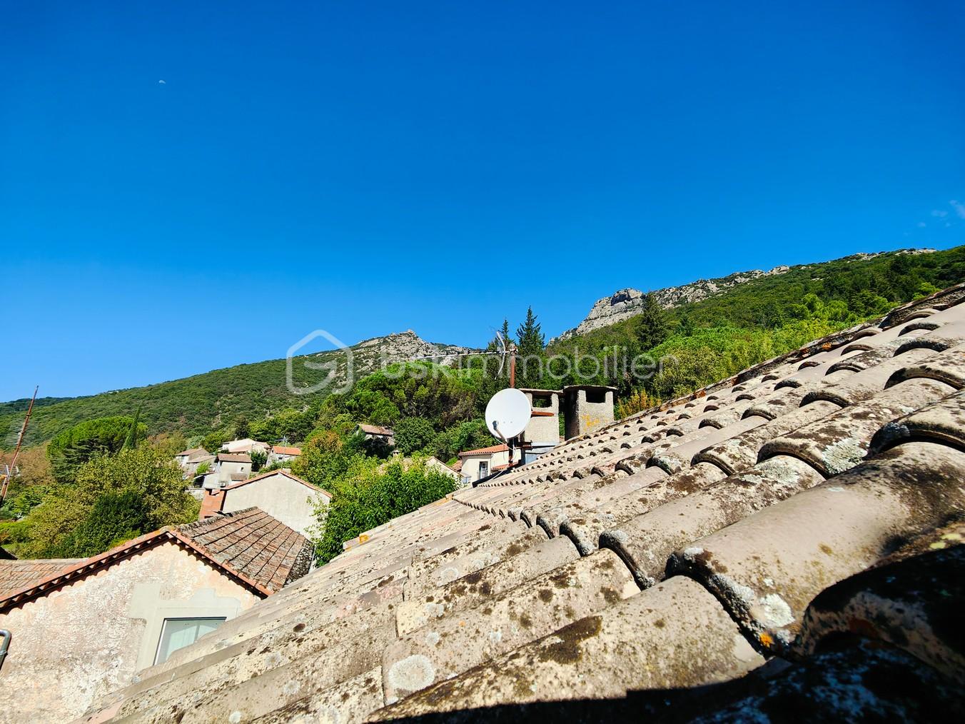 Maison en pierre de 181 m² - Vue 2.jpg