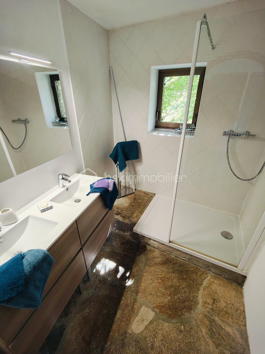 Maison en pierre de 181 m² - 32.jpg