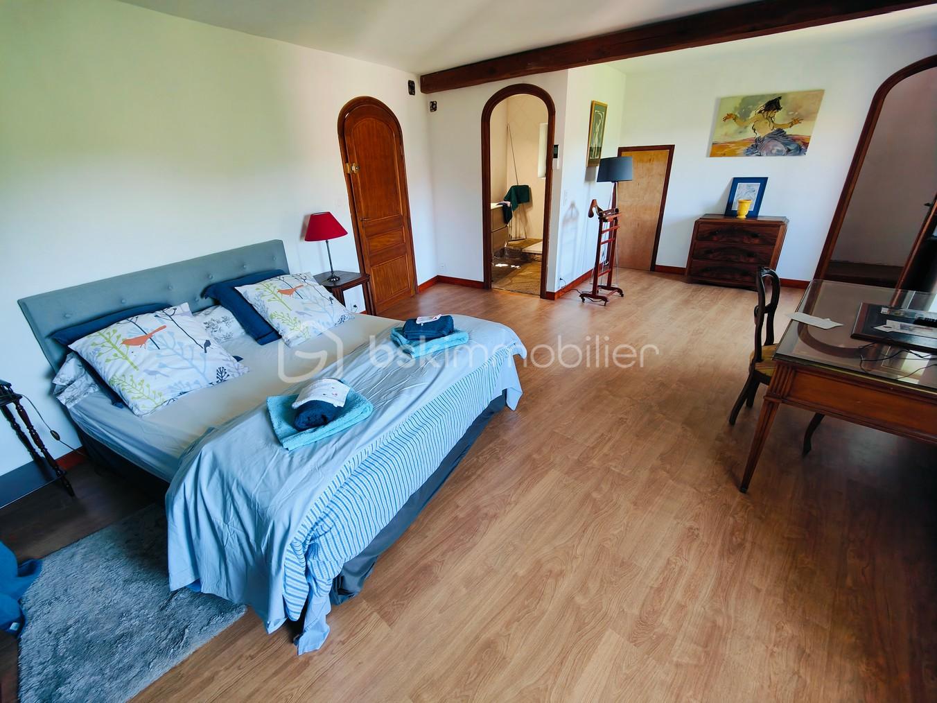 Maison en pierre de 181 m² - 31.jpg