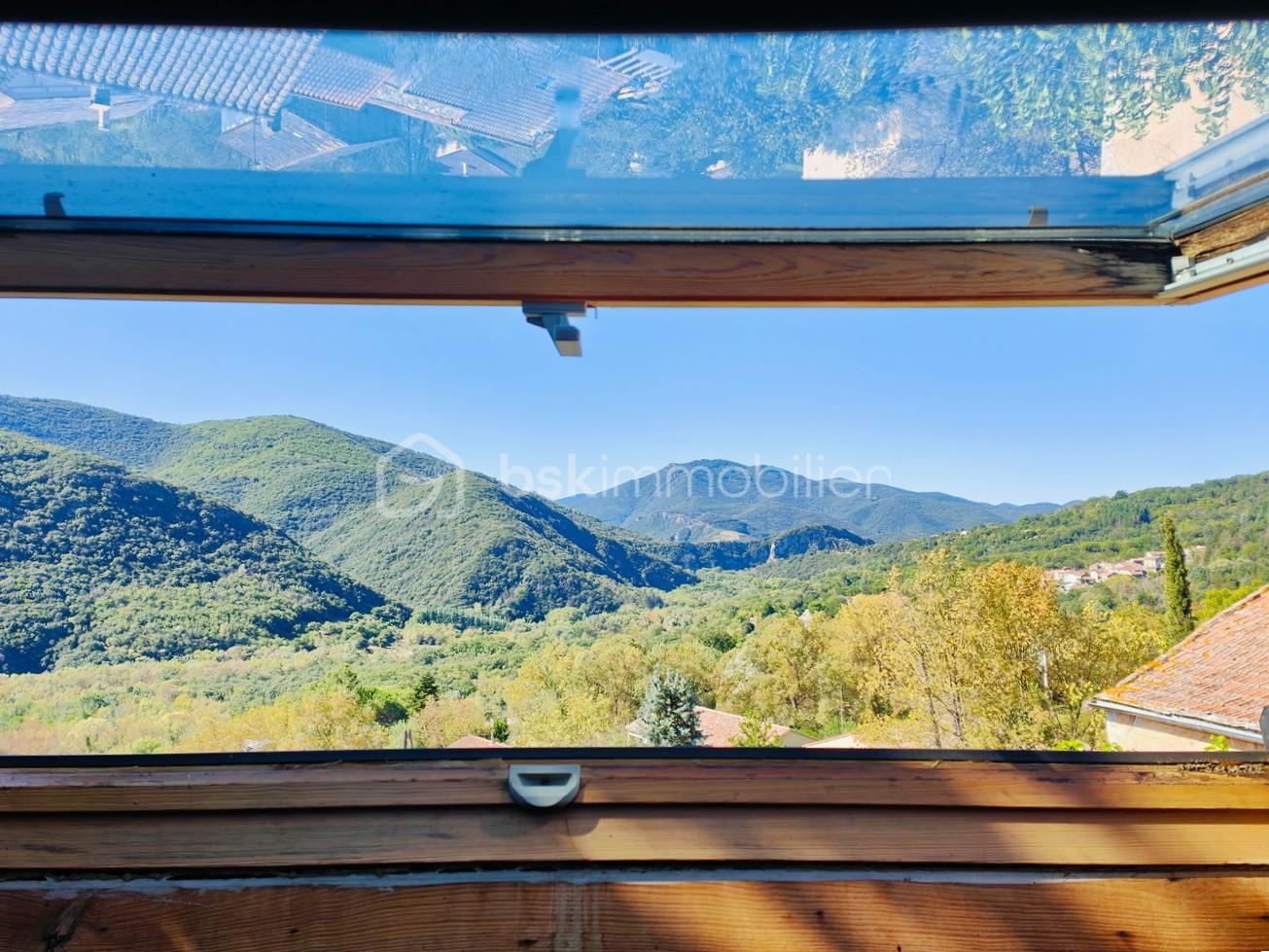 Maison en pierre de 181 m² - Vue 3.jpg