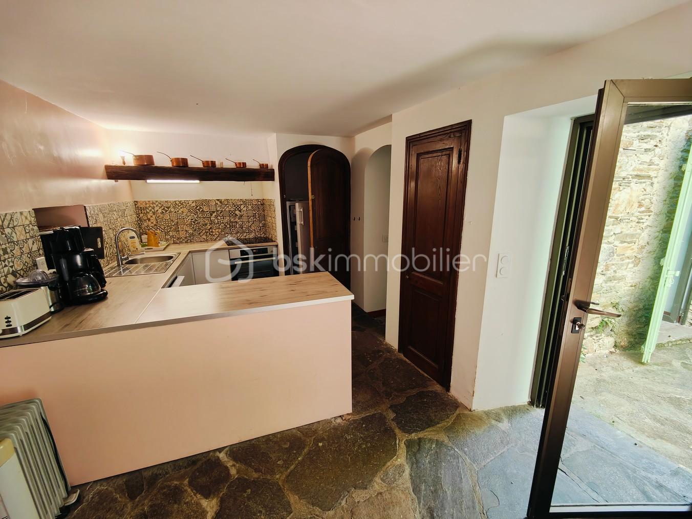 Maison en pierre de 181 m² - 20.jpg