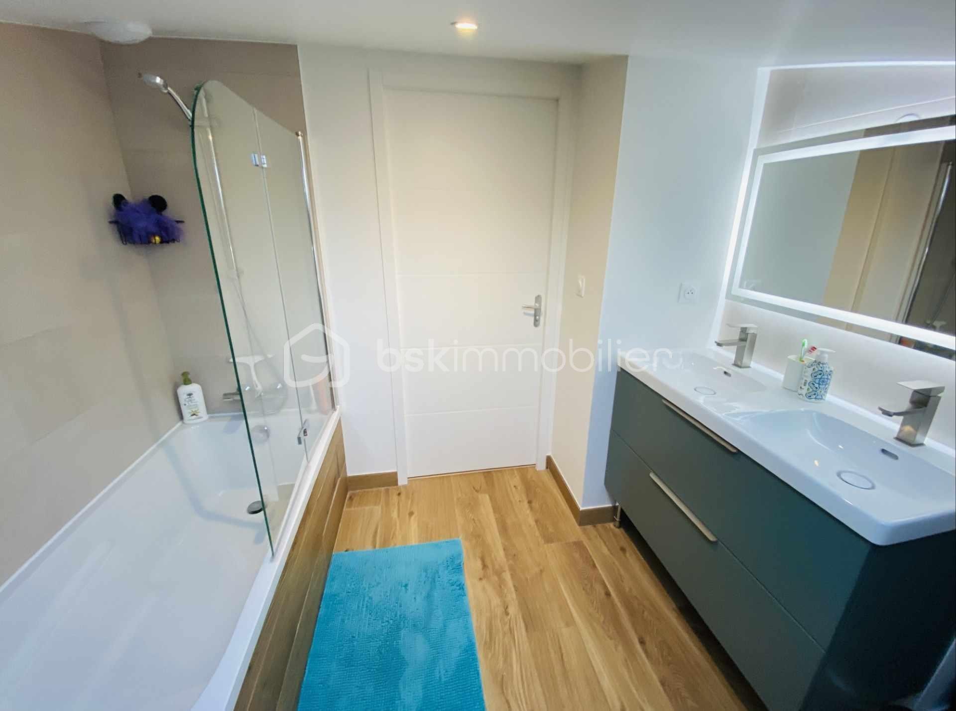 Maison traditionnelle de 137 m² - 14.jpg