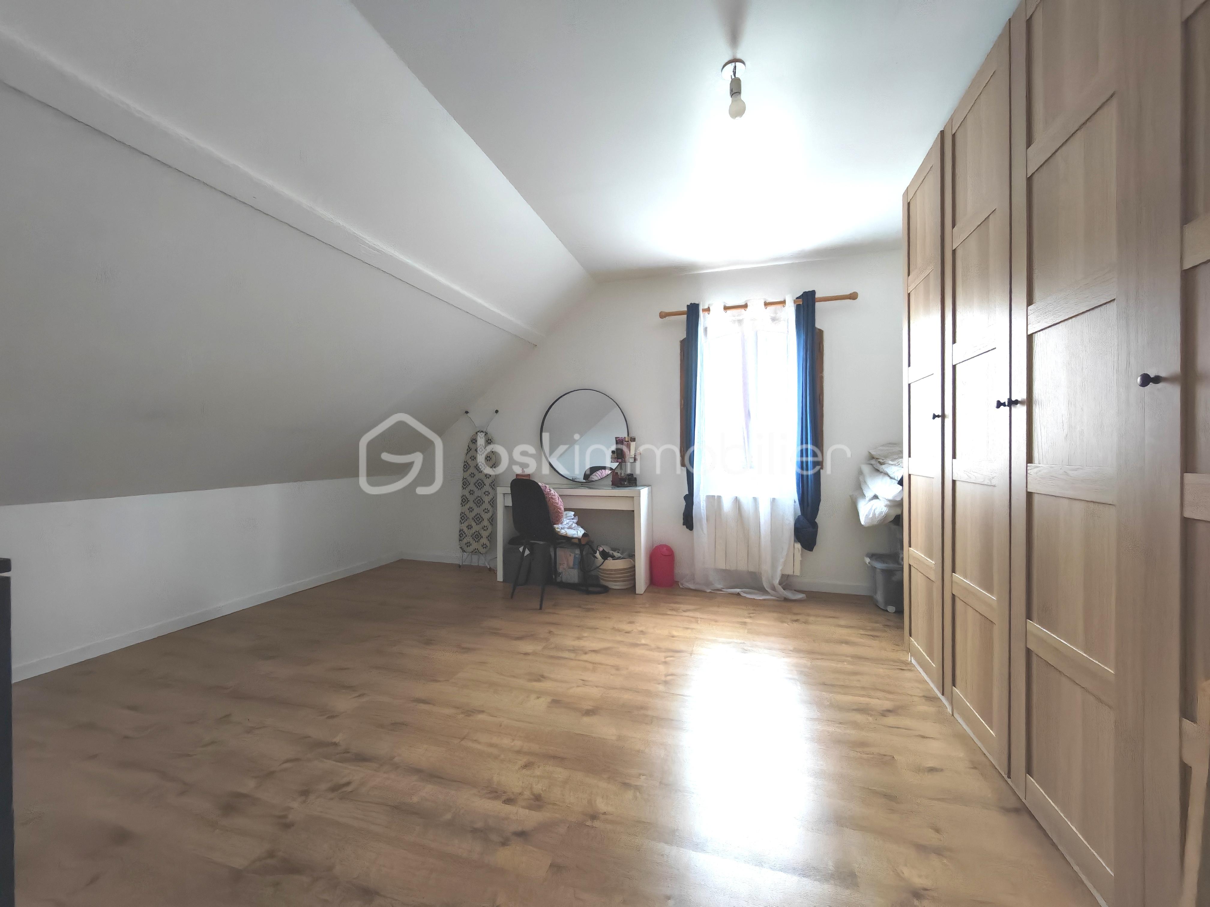 Maison de 180 m² - 78251.jpg