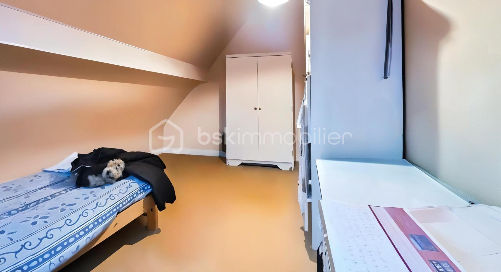 Maison de 210 m² - fb5d0344efd5531-1.jpg