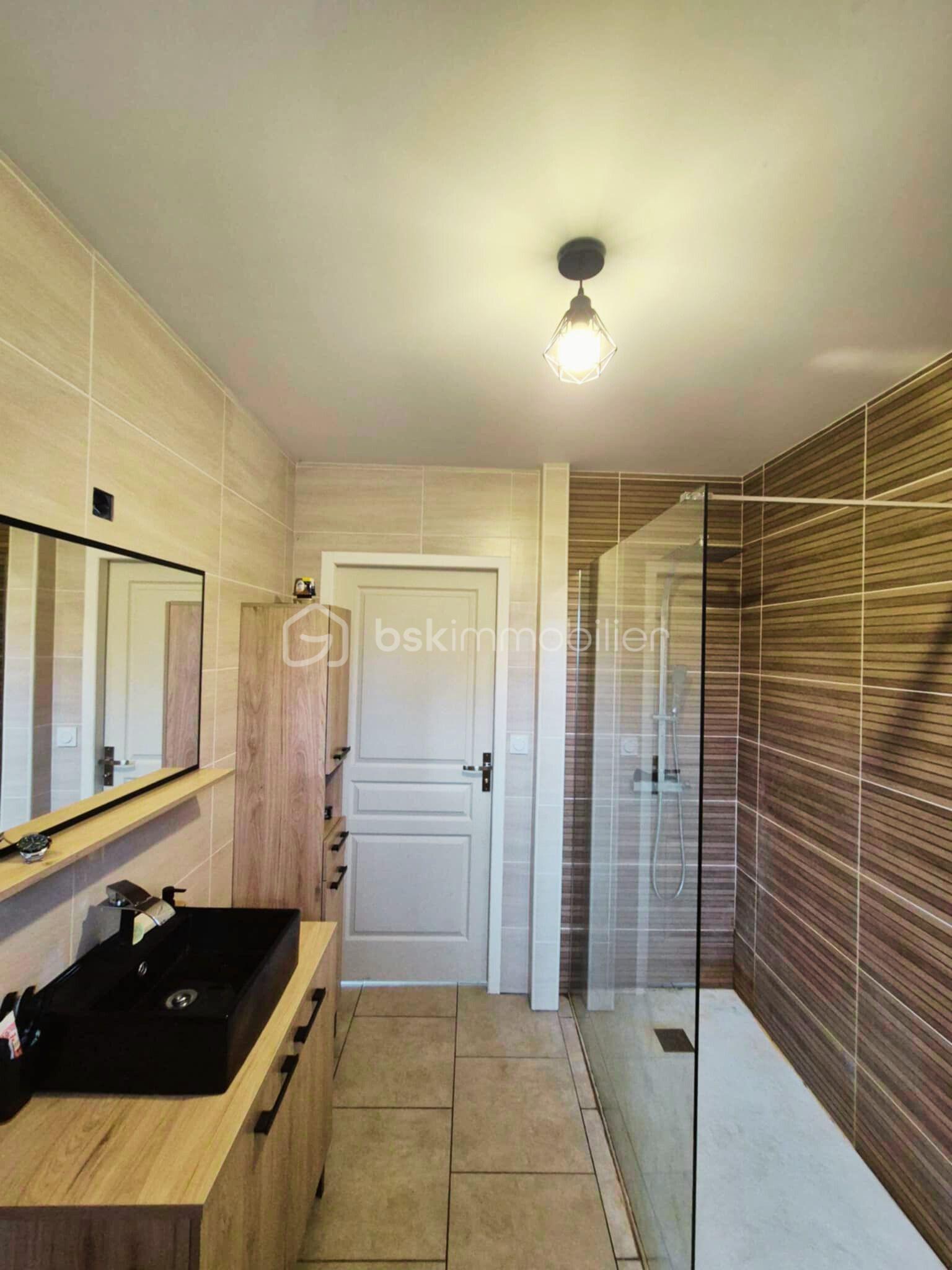 Maison de 75 m² - 8A.jpg