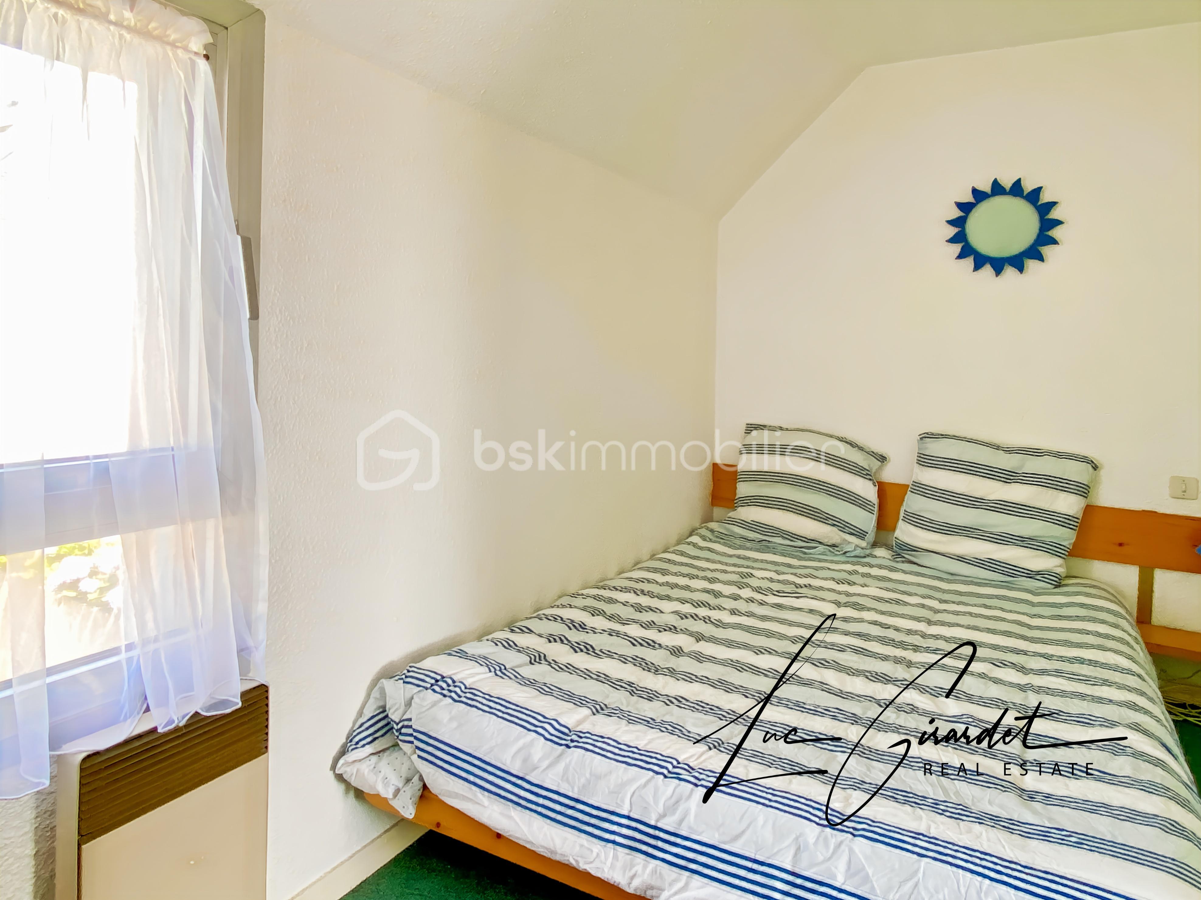 Duplex de 43 m² - chambre rdc.jpg