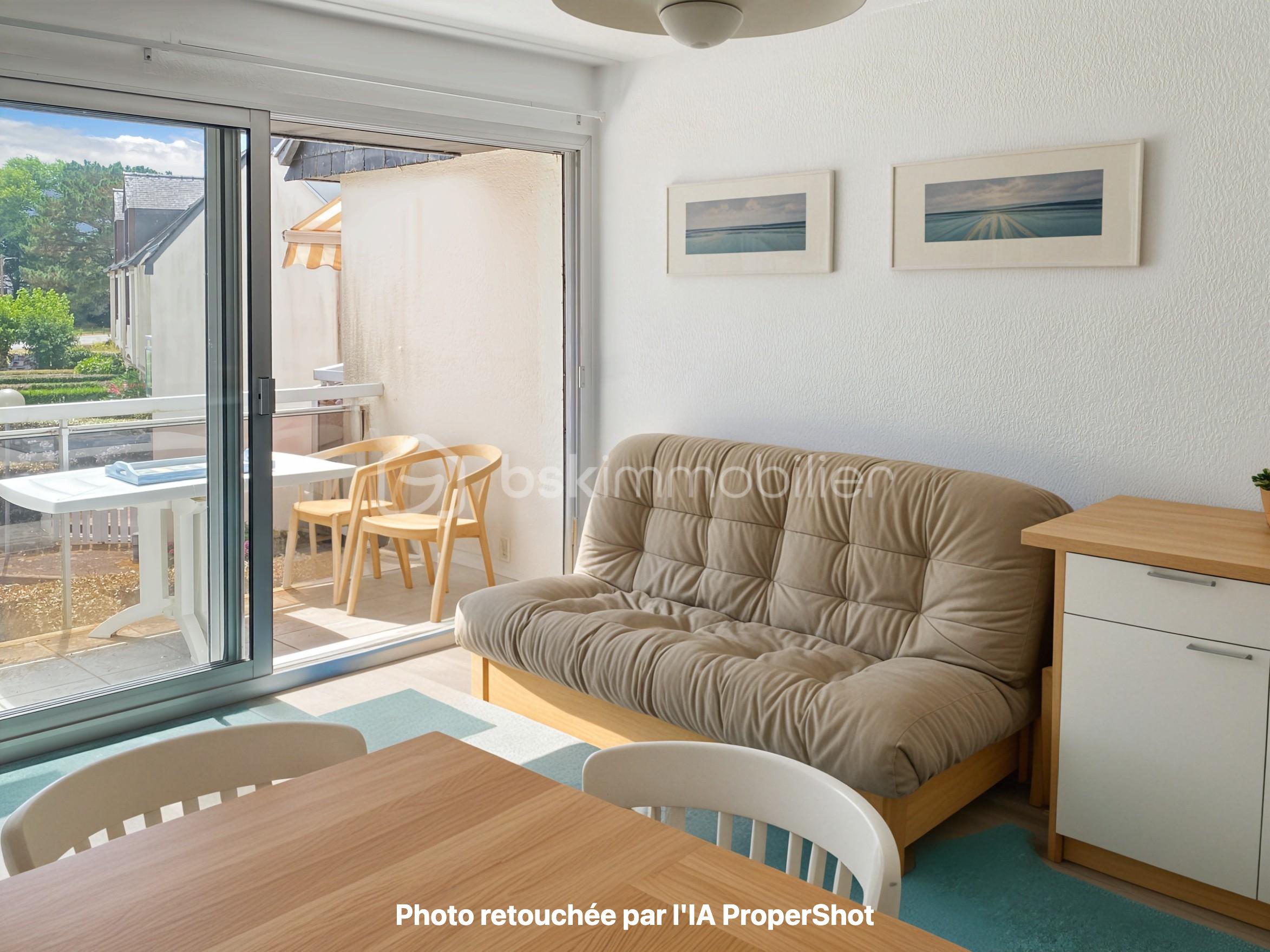 Duplex de 43 m² - salon retouché.JPG