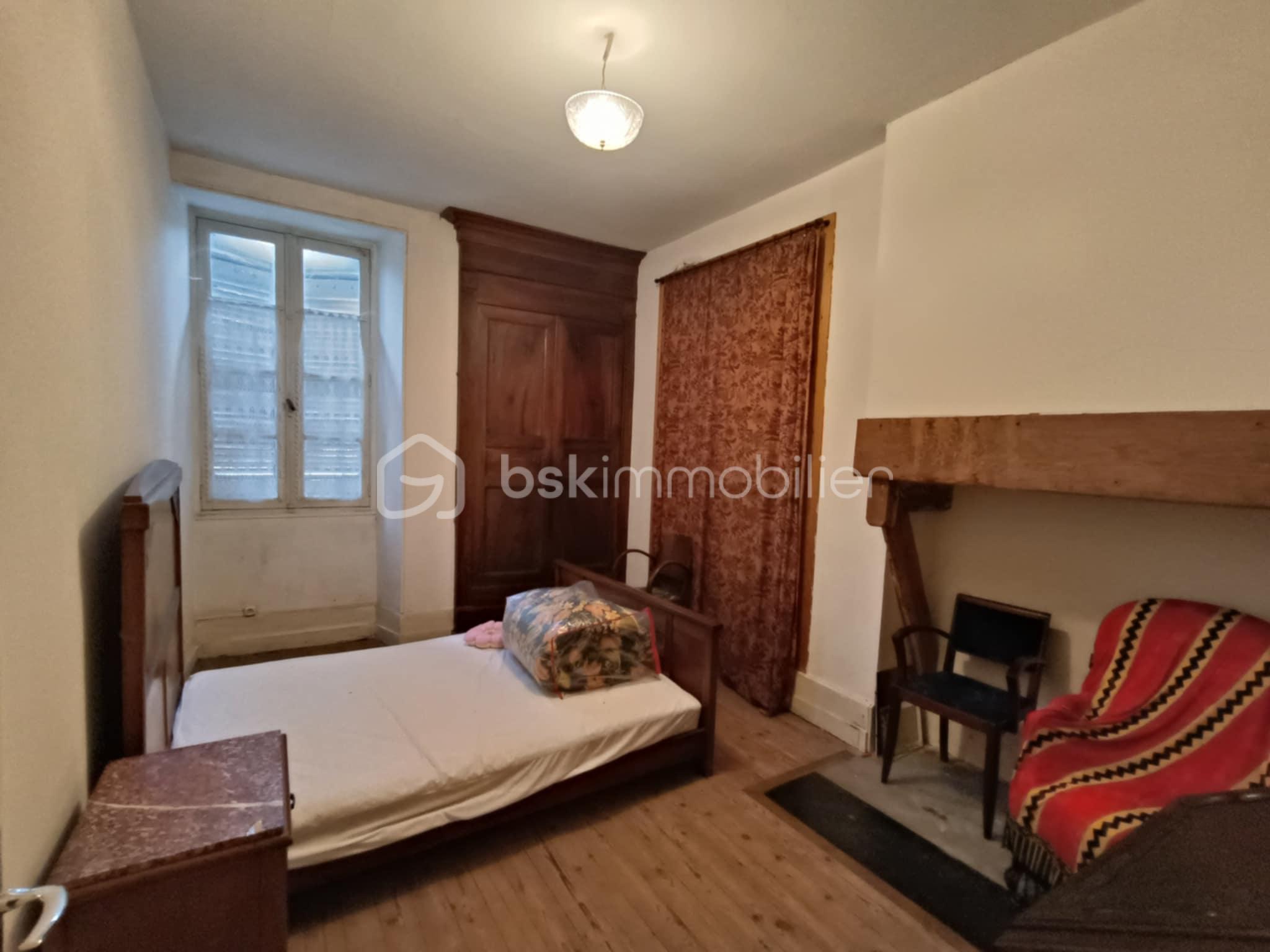 Maison de ville de 174 m² - 5b98ea5f-31dc-4883-a6ef-7d0845a51978.jpg