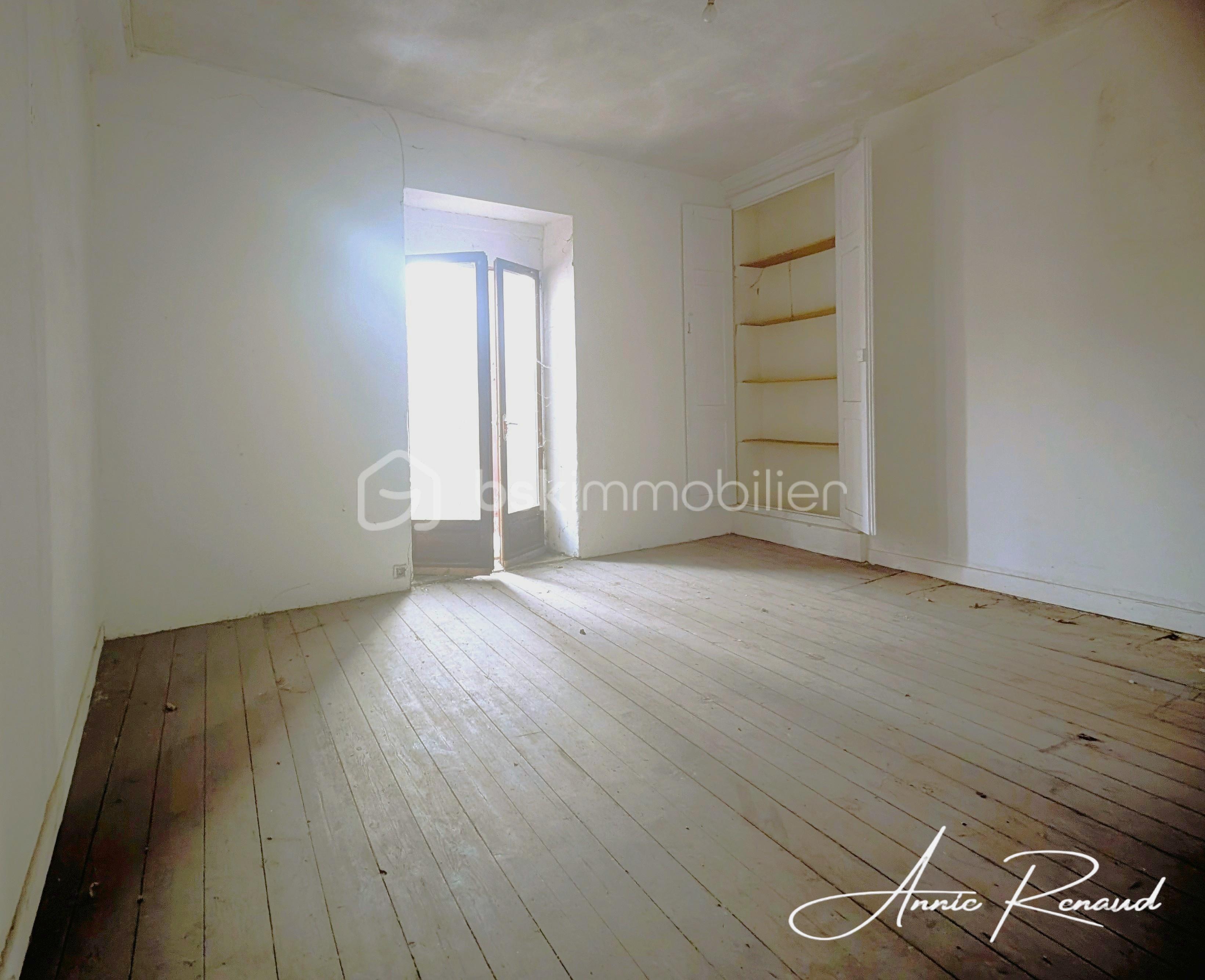 Maison de 240 m² - 8_ETAGE1_ chambre1.jpg