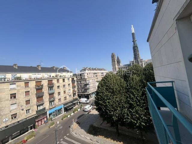 VUE CATHEDRALE.jpg