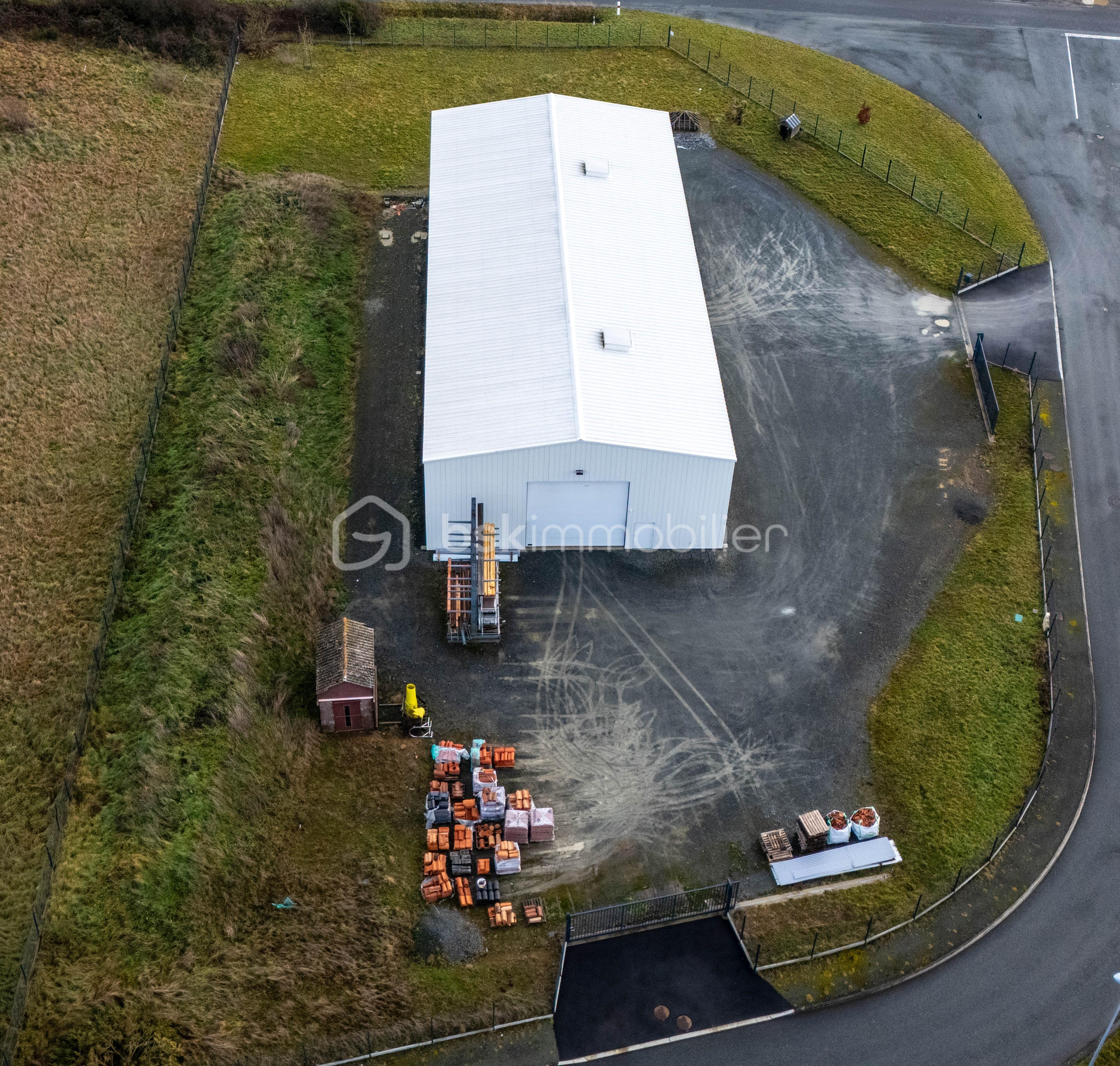 Immeuble de 646,22 m² - 3.jpg