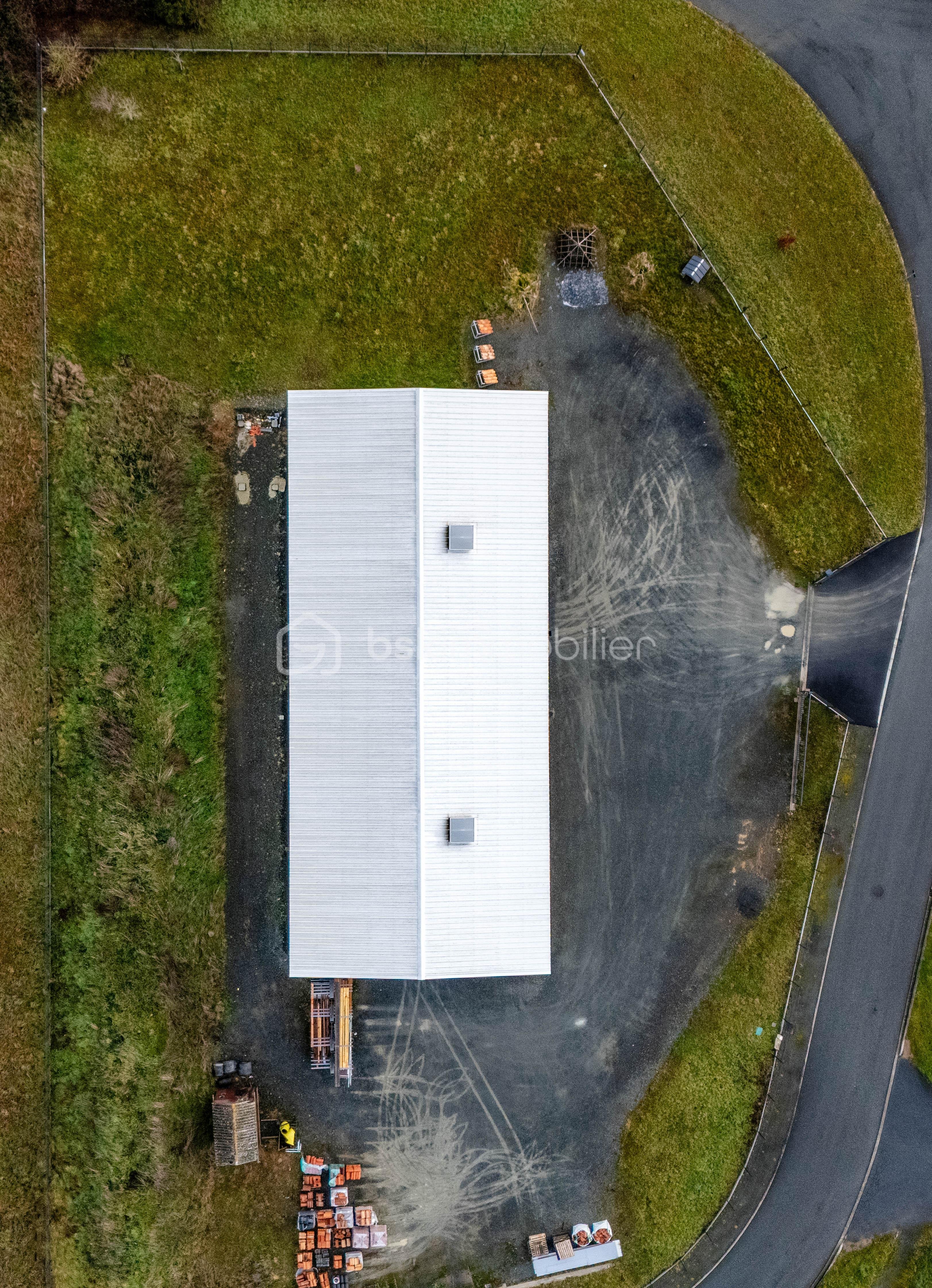 Immeuble de 646,22 m² - 2.jpg