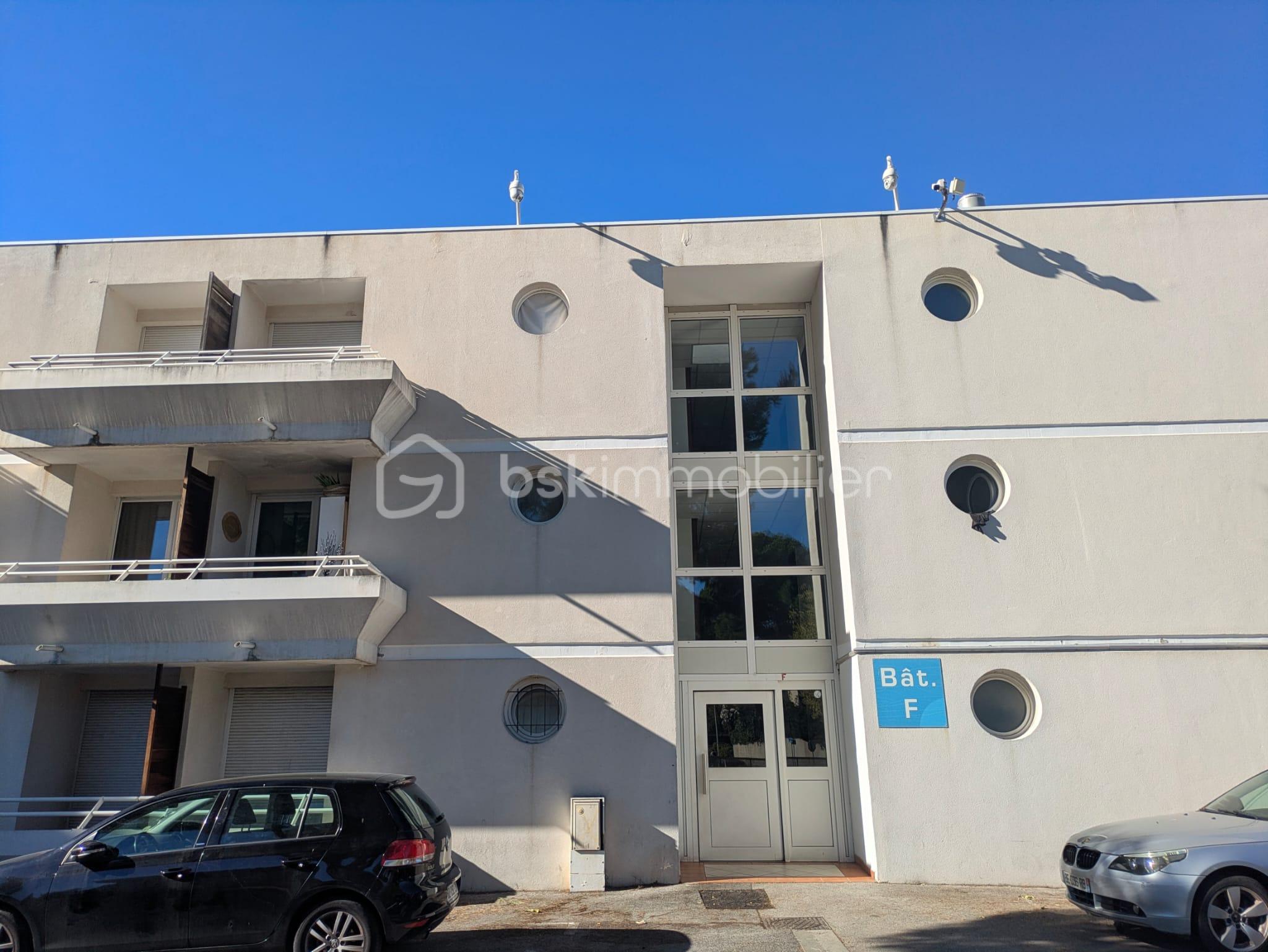 Residence exterieur 2.jpg