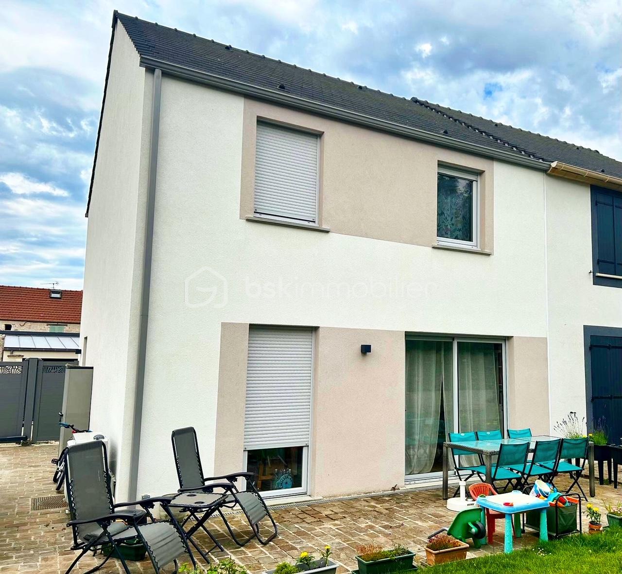 Maison de 97 m² - 66573430-5C7D-4563-80B0-5F1CFA491BAF.JPG