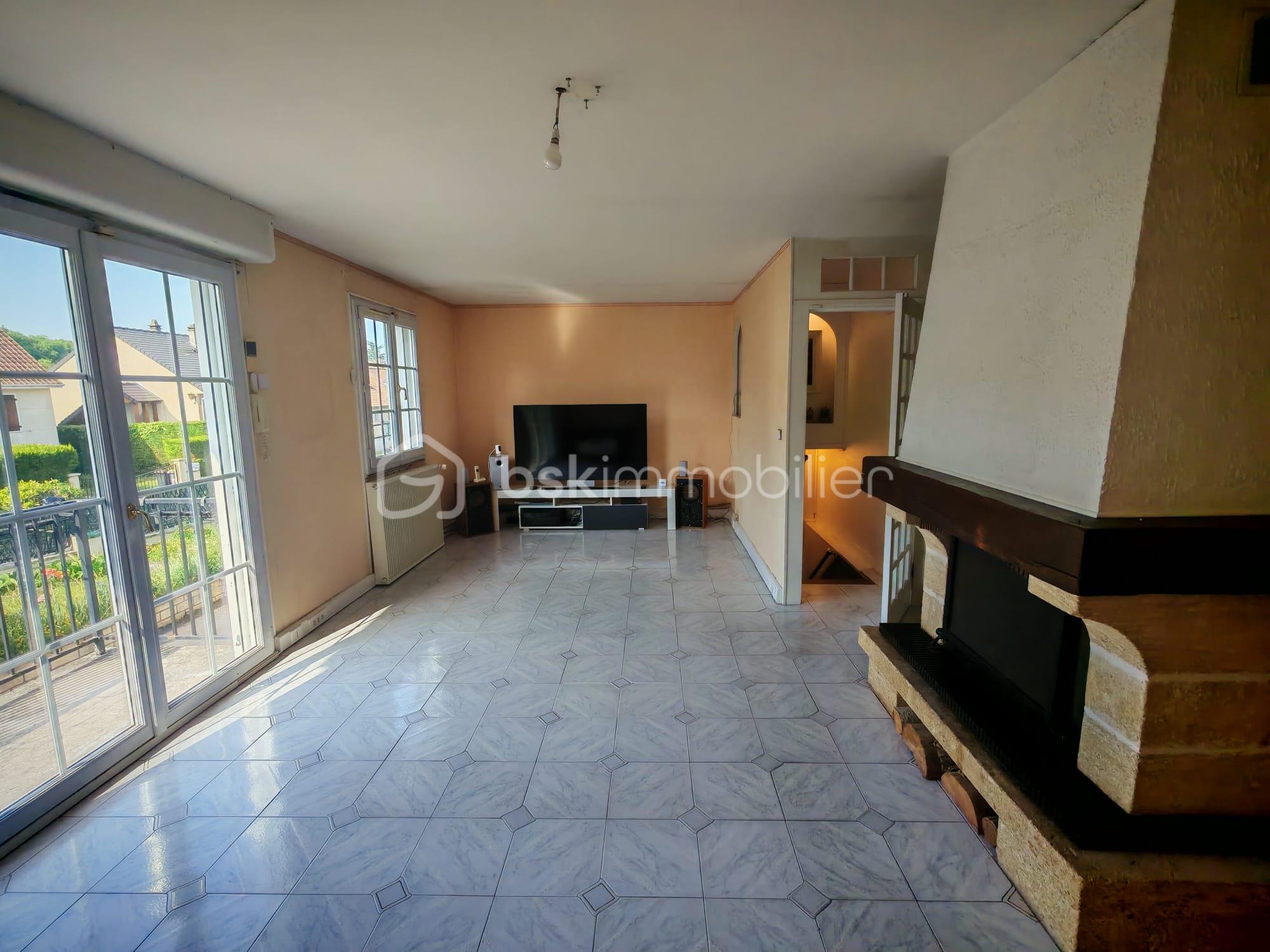 Maison de 146 m² - PHOTO VIDE .jpg