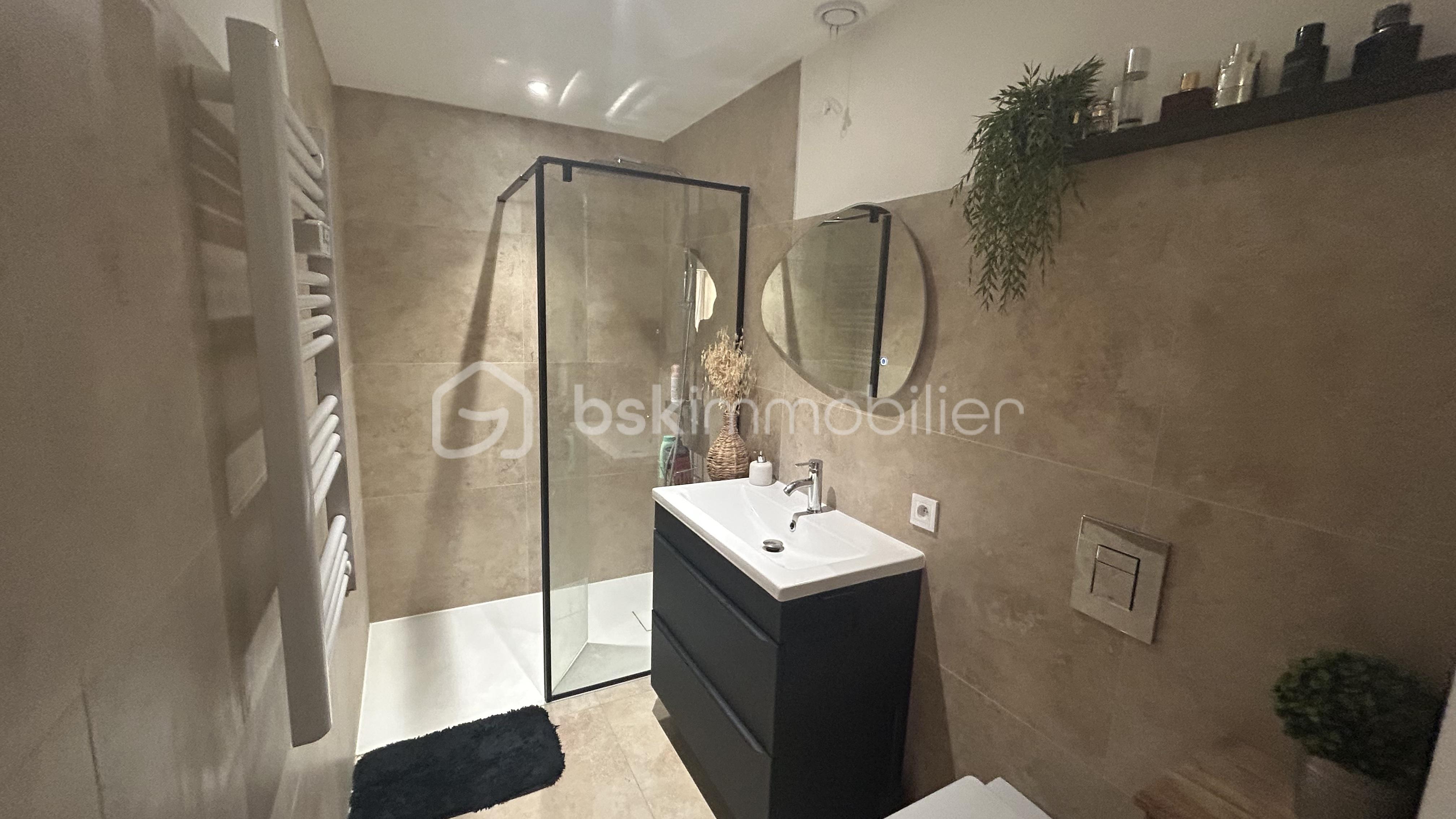 Appartement de 61 m² - Salle d'eau.jpg