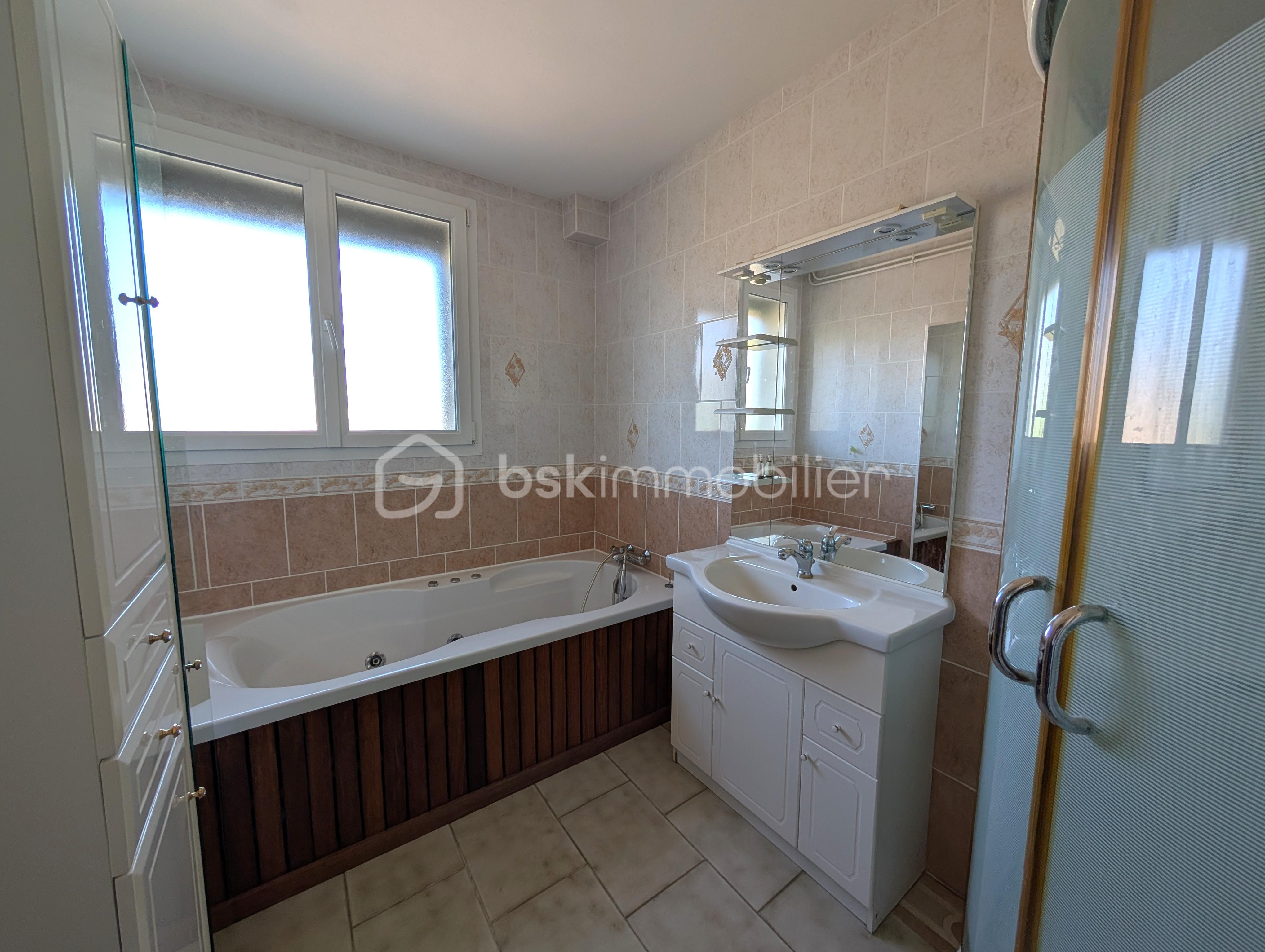 Maison de 180 m² - SDB.jpg