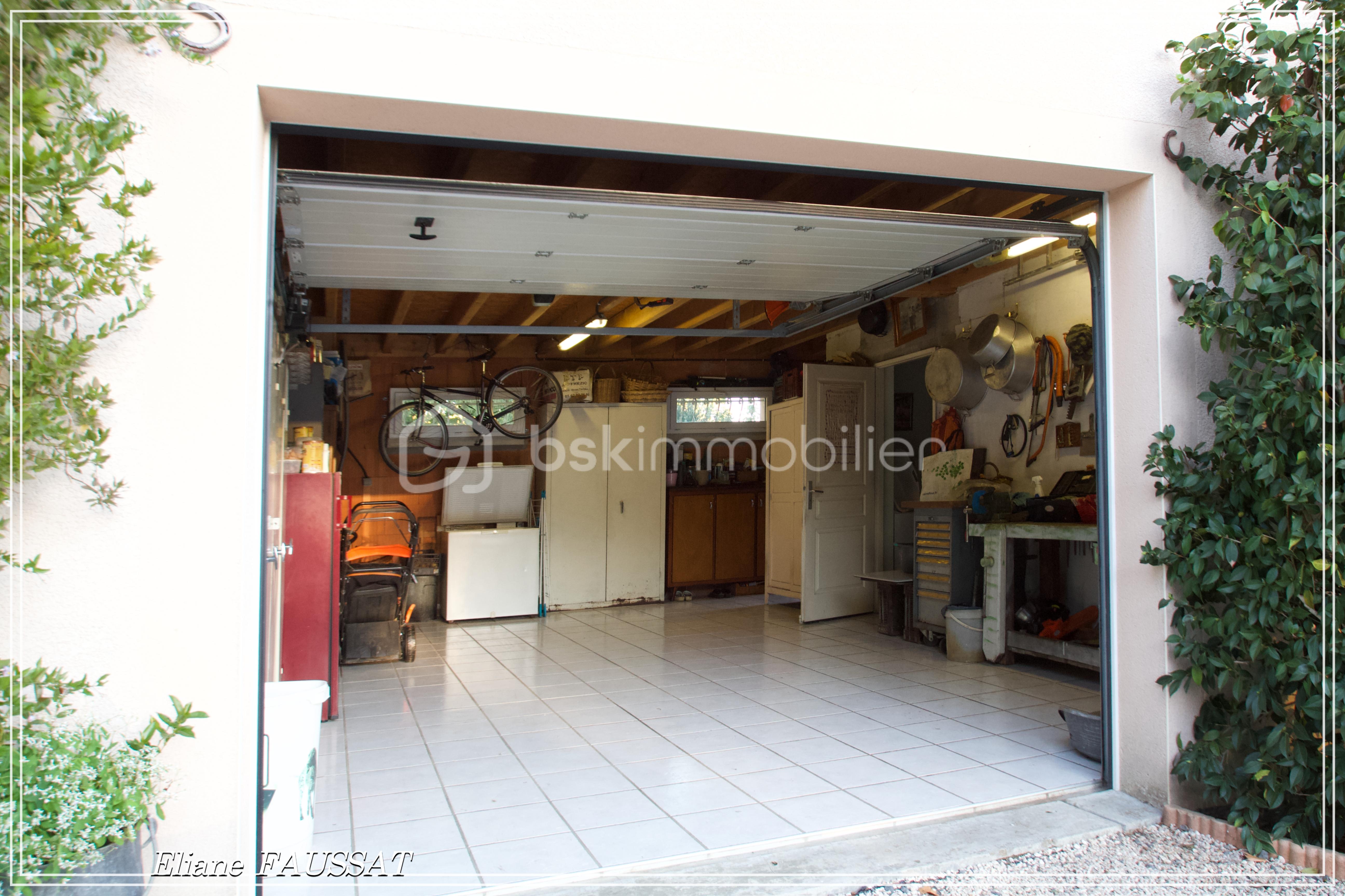 GARAGE.jpg