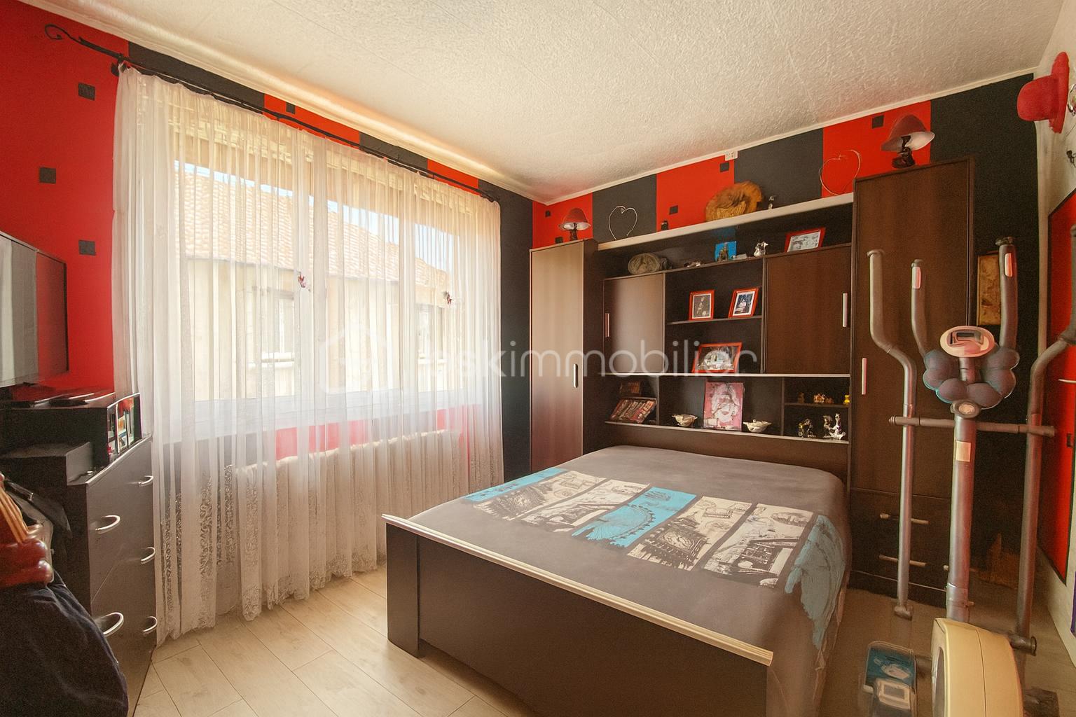 Maison de 105 m² - 9B5A4B9E-7013-4460-B24F-1991C83E2A86.png