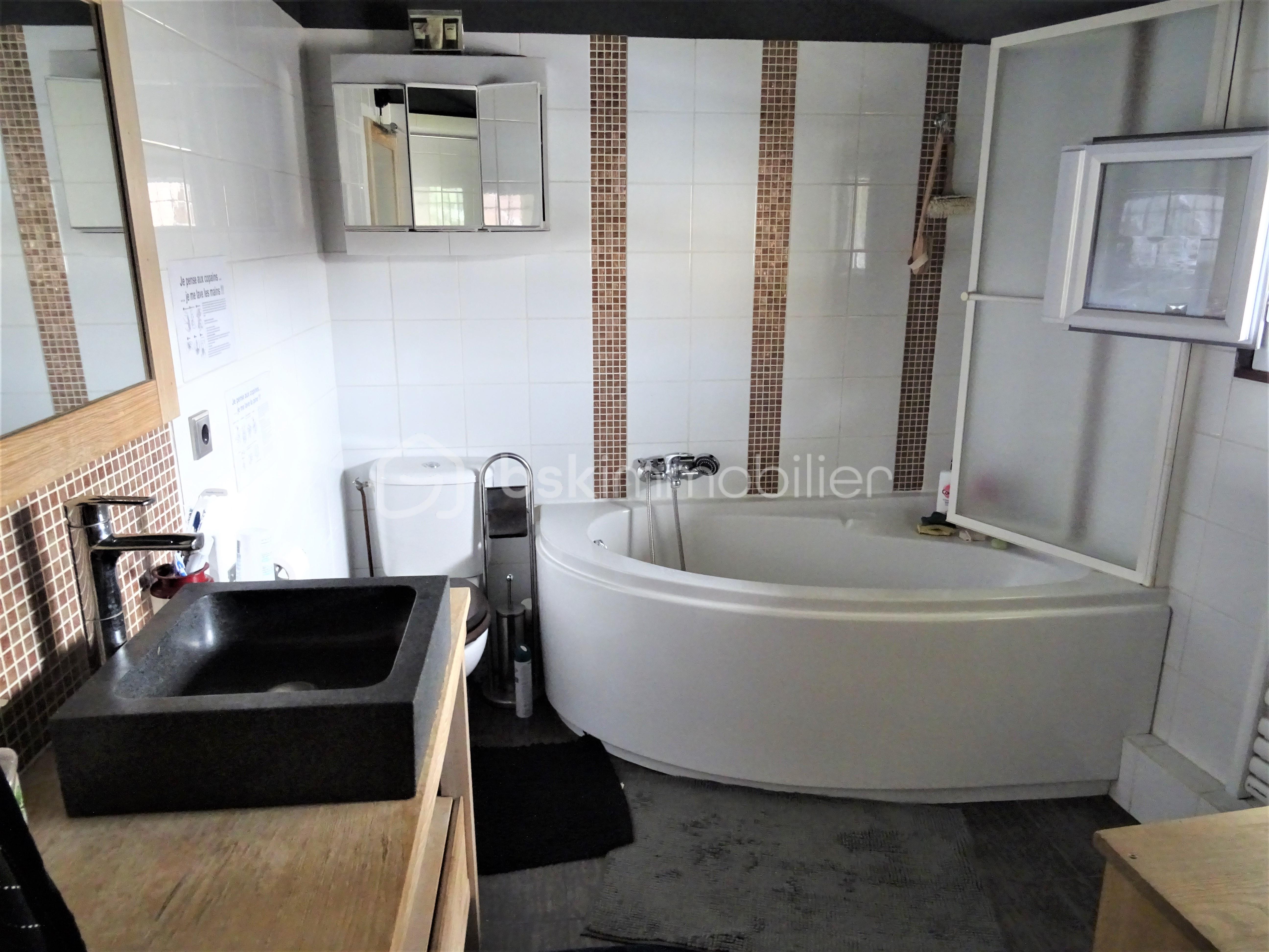 Appartement de 48,56 m² - Salle de bain.JPG