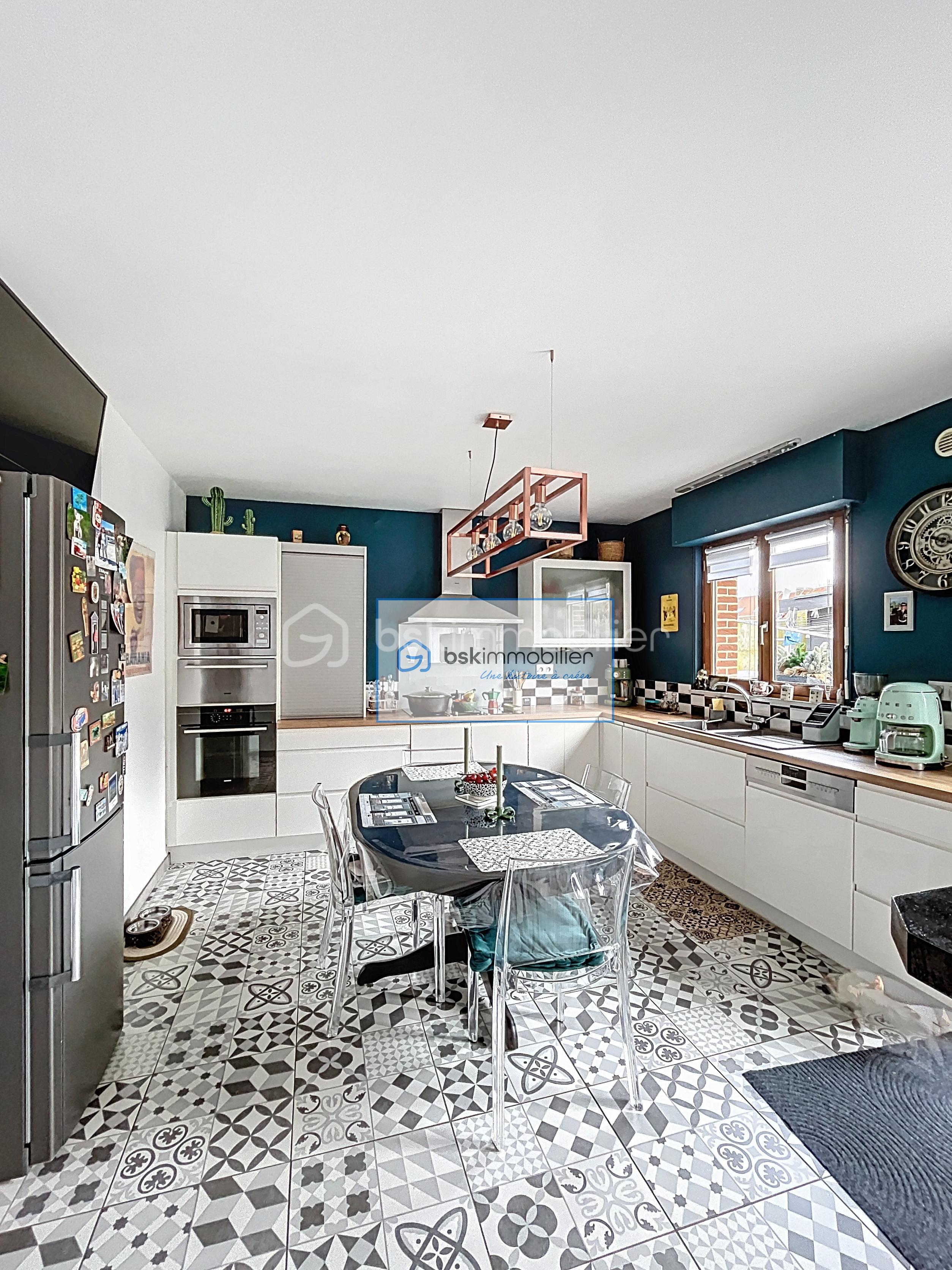 Maison traditionnelle de 345 m² - lespiau_00006.jpg