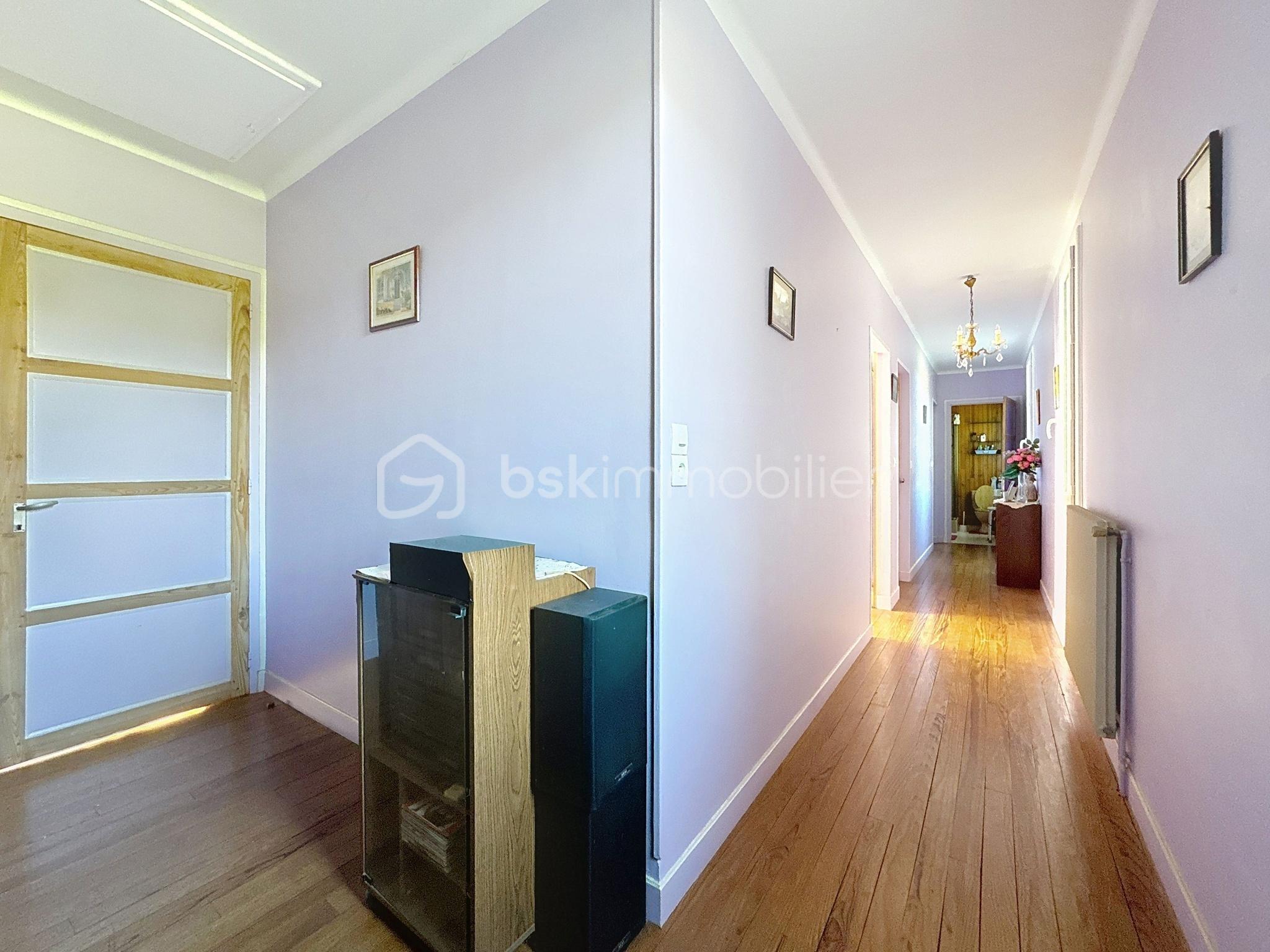 Maison de 143 m² - Palier étage.jpg