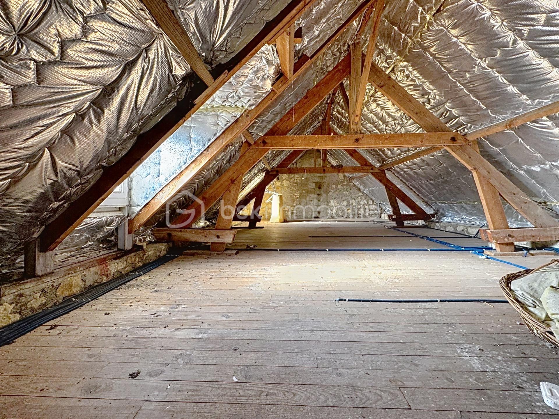 Maison de 143 m² - Grenier.jpeg