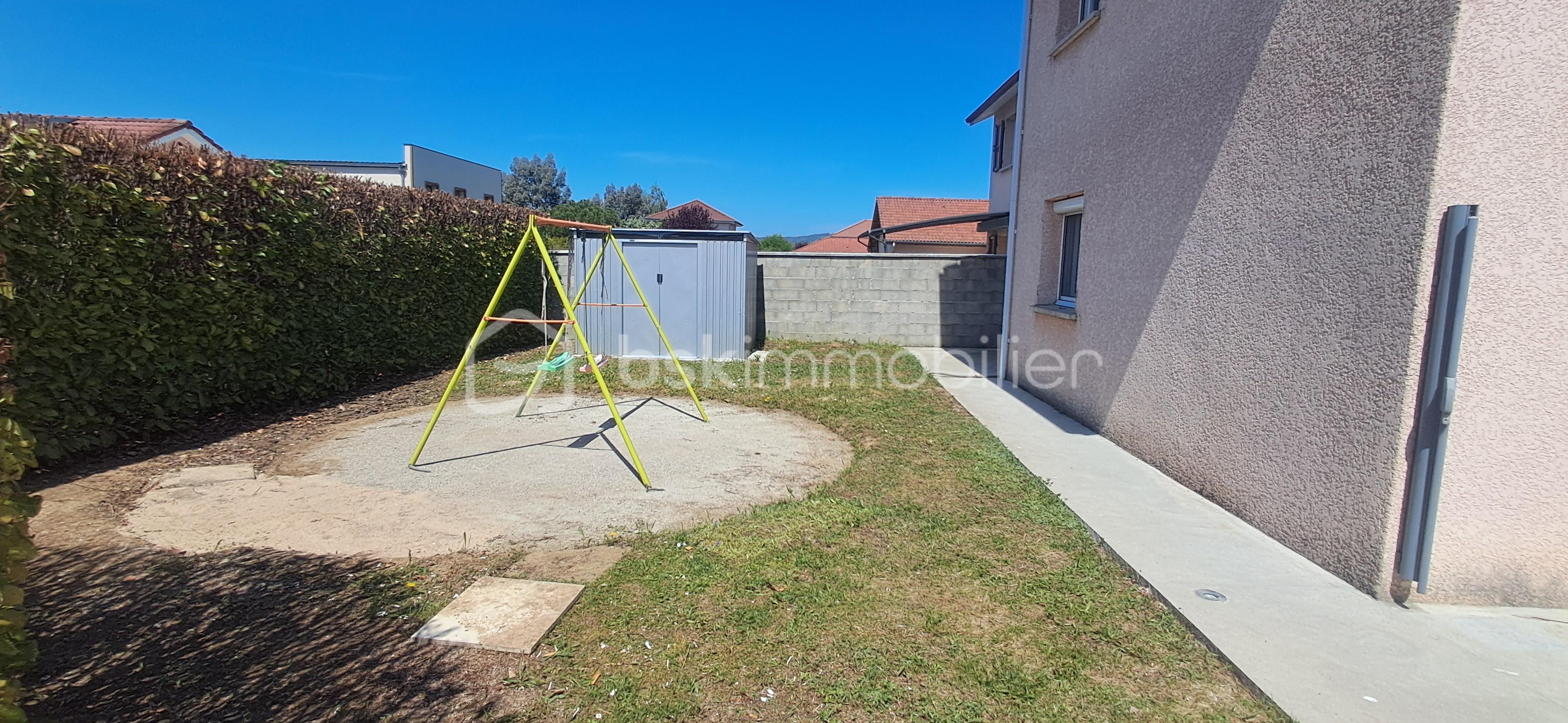Maison St Etienne de St Geoirs Le Courlis Jardin.jpg