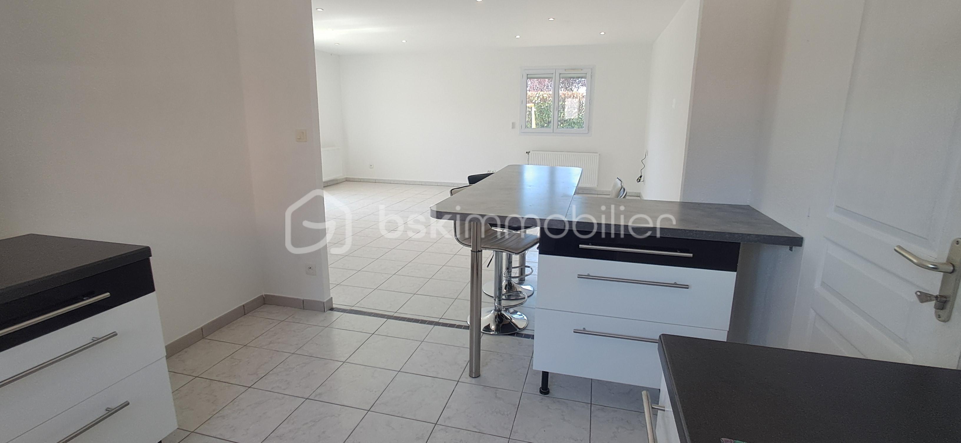 Maison St Etienne de St Geoirs Le Courlis Cuisine 2.jpg