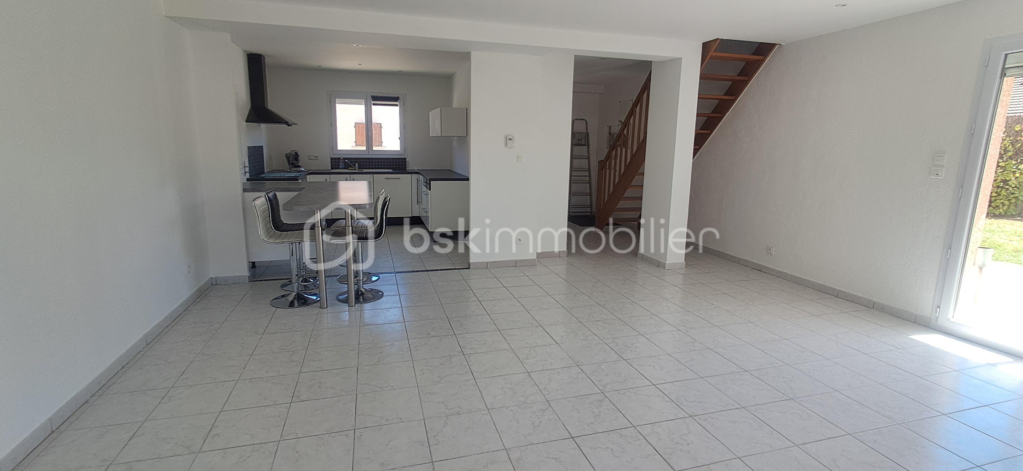 Maison St Etienne de St Geoirs Le Courlis Salon 3.jpg