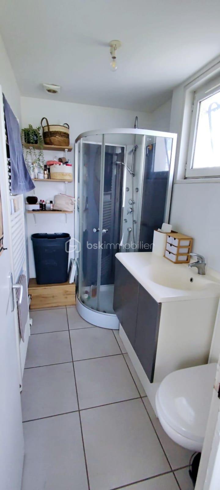 Maison de ville de 54 m² - IMG-20250520-WA0033.jpg