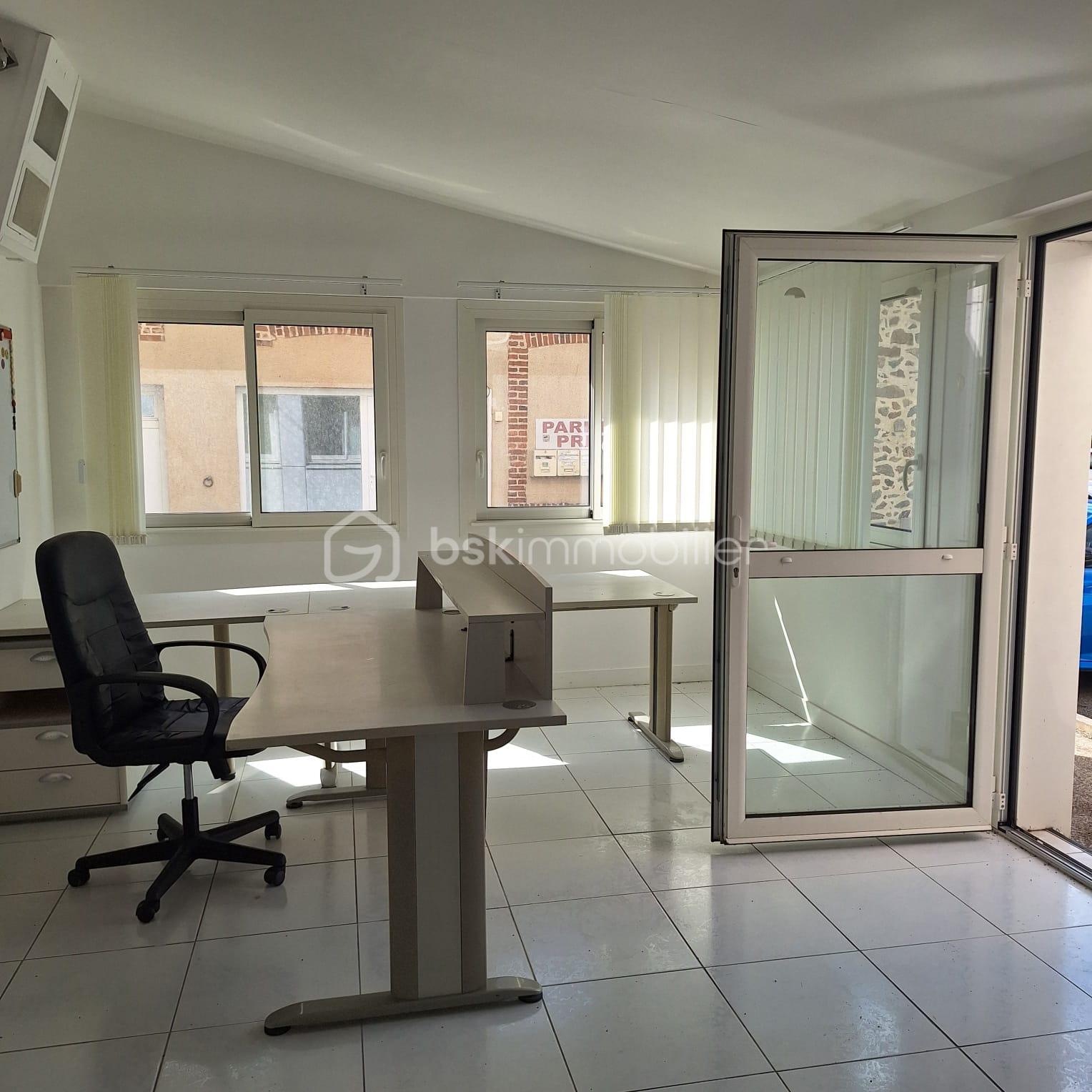 Immeuble mixte de 205 m² - aaa20236-dd4d-4381-8f81-4244b198bdeb.jpeg