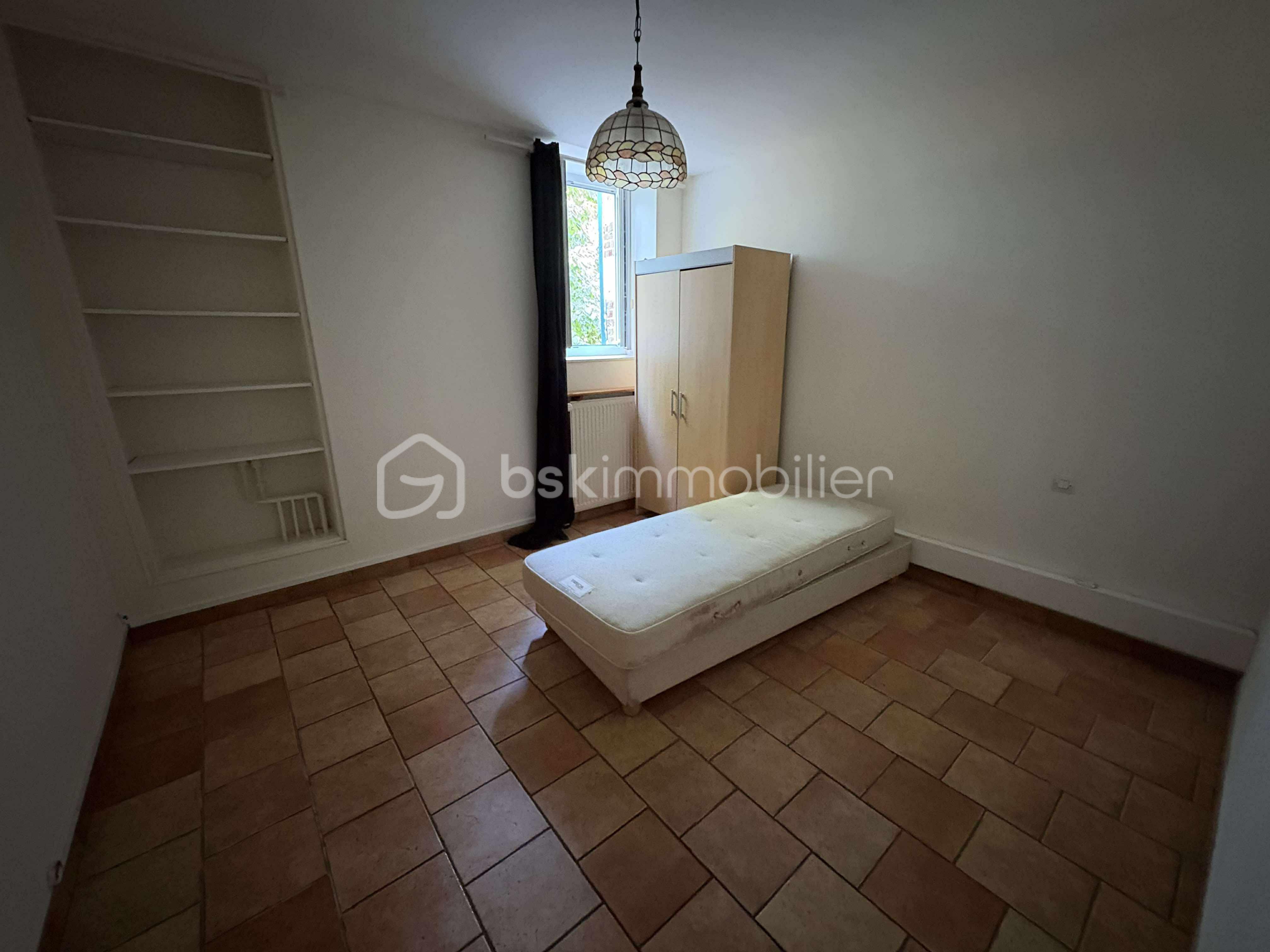 Maison de 220 m² - 516788600_629182209662960_2324342215968305059_n.jpg