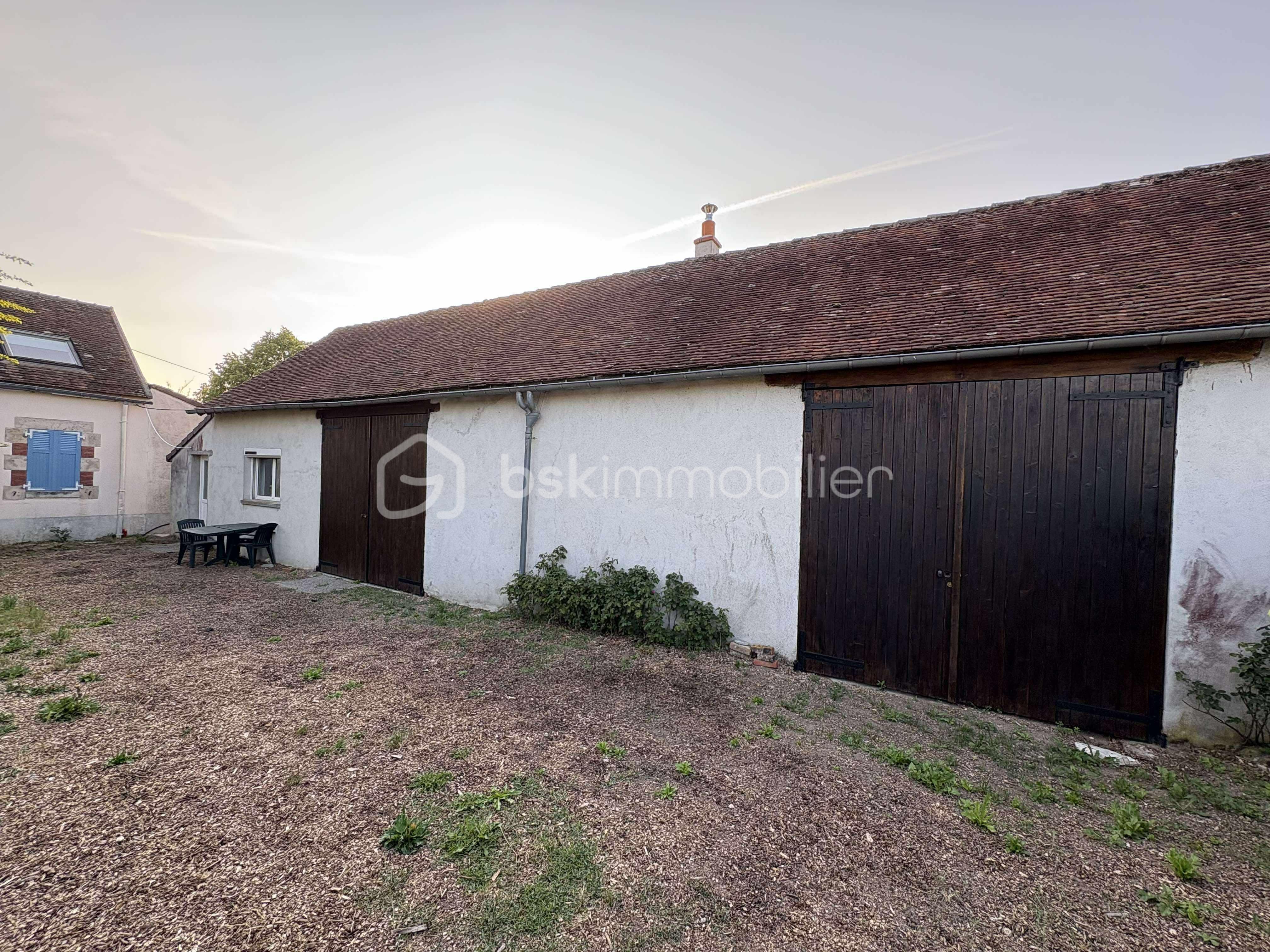 Maison de 220 m² - 516482371_750030807565626_2623319200877234293_n.jpg