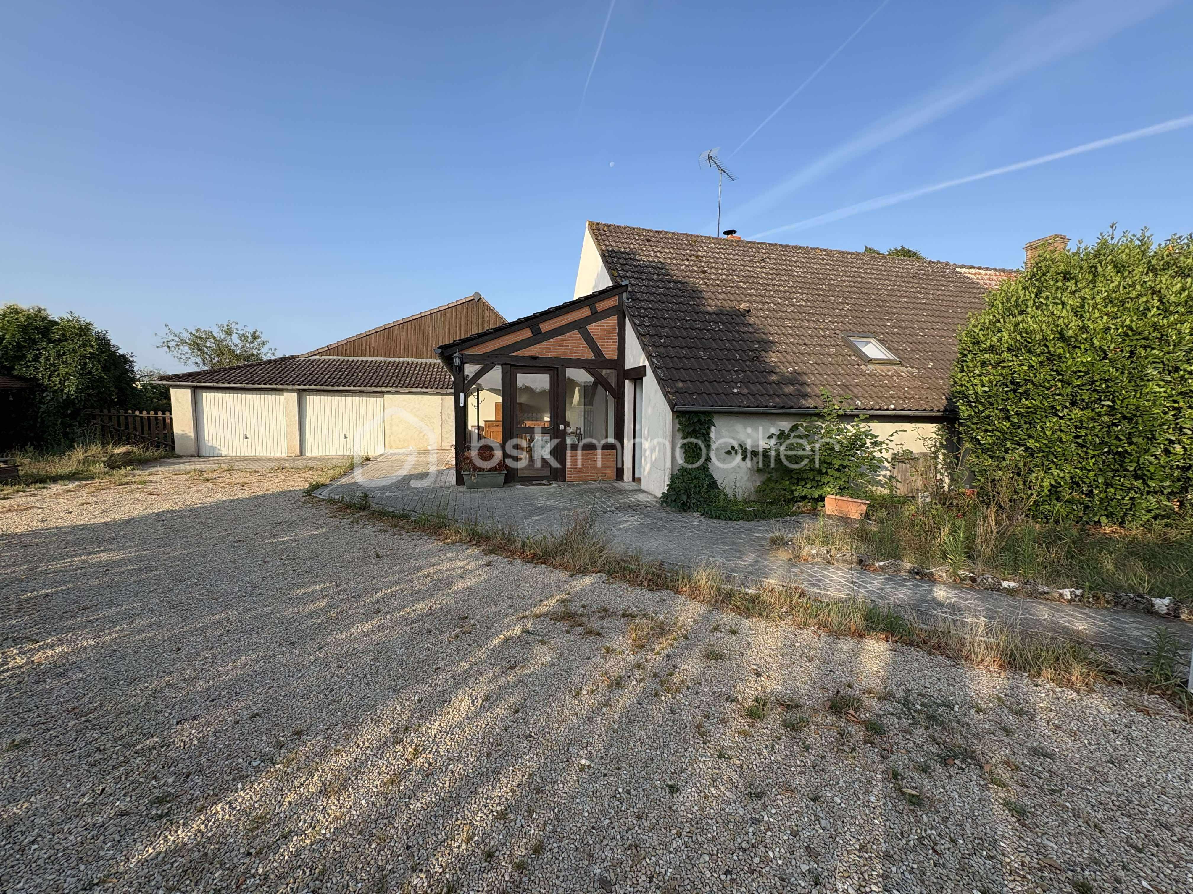 Maison de 220 m² - 516789781_1823583825181073_7130614200669313239_n.jpg