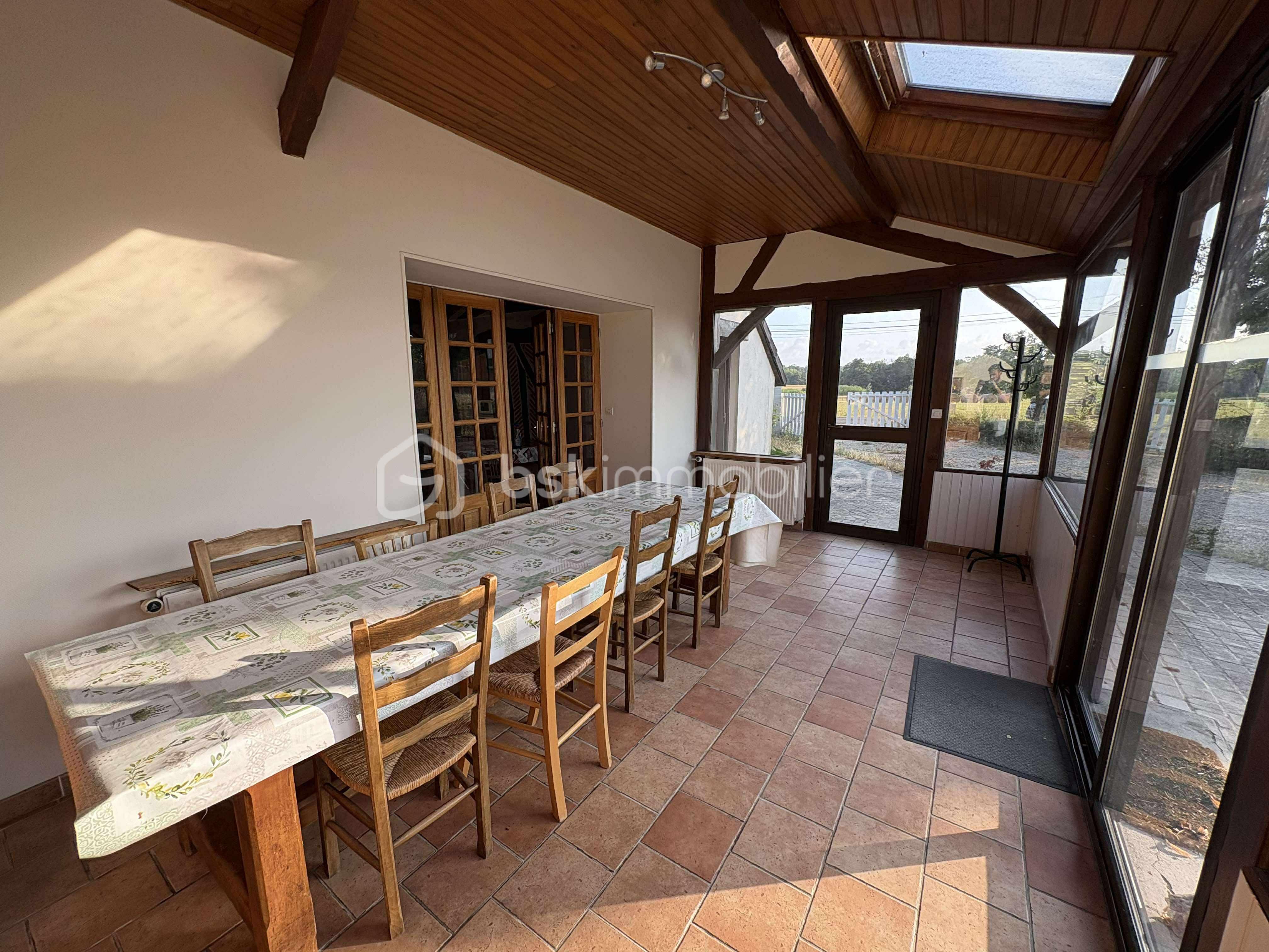 Maison de 220 m² - 516956925_755511066877471_732092955791299209_n.jpg