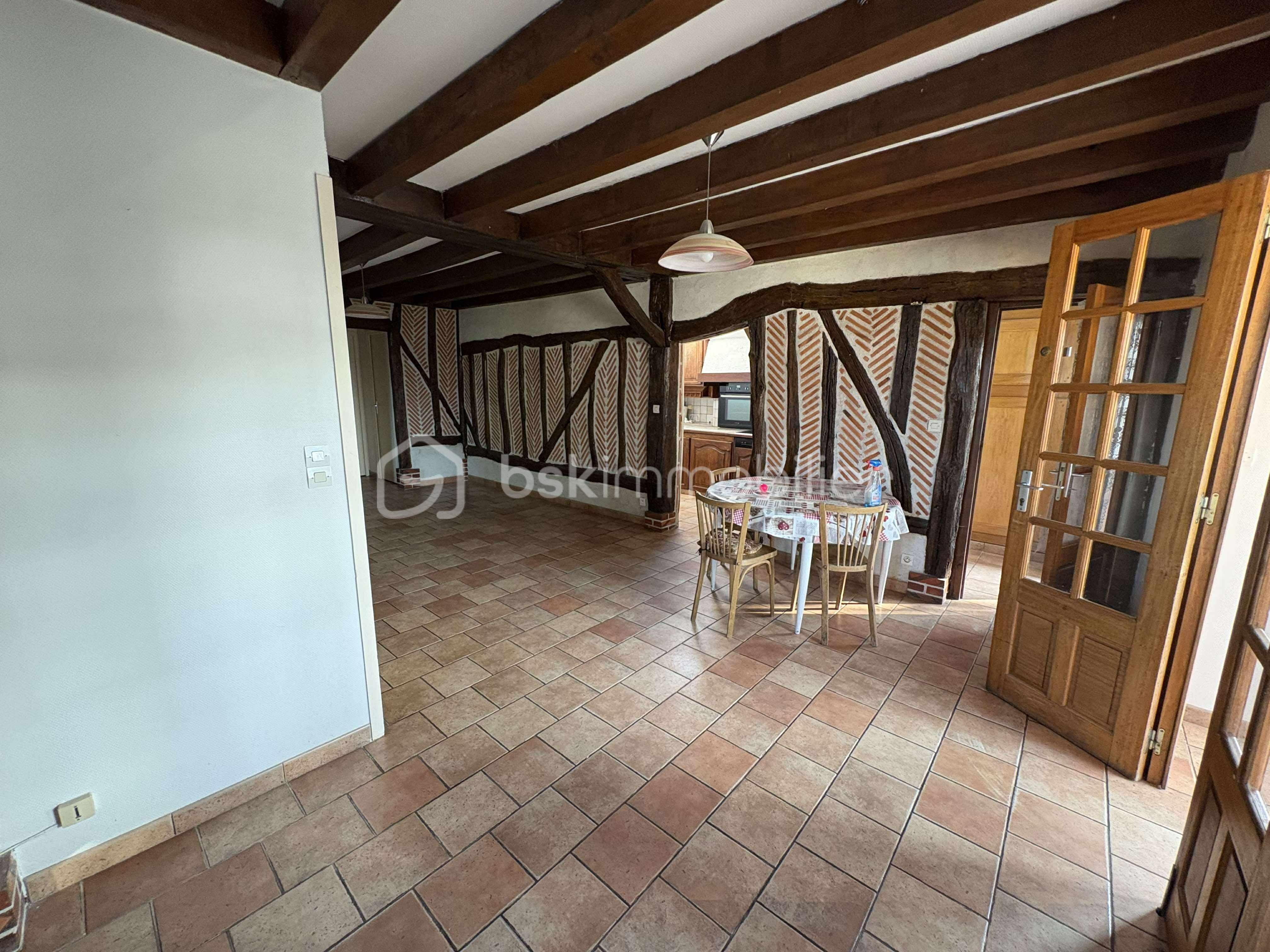 Maison de 220 m² - 519015676_1518239266253308_6714625206640767974_n.jpg