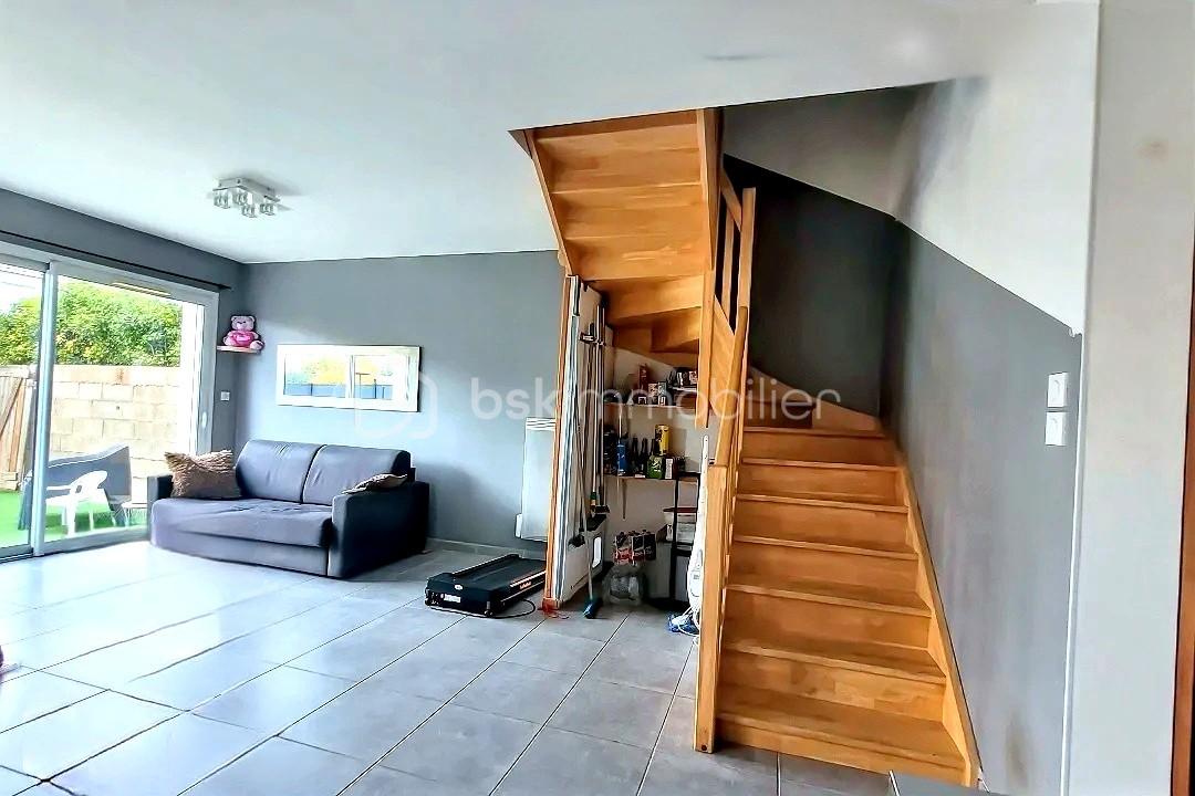 Maison de 82 m² - thumbnail_hoqi-474dc41766234220a3eb3924858fe9d3 (1).jpg