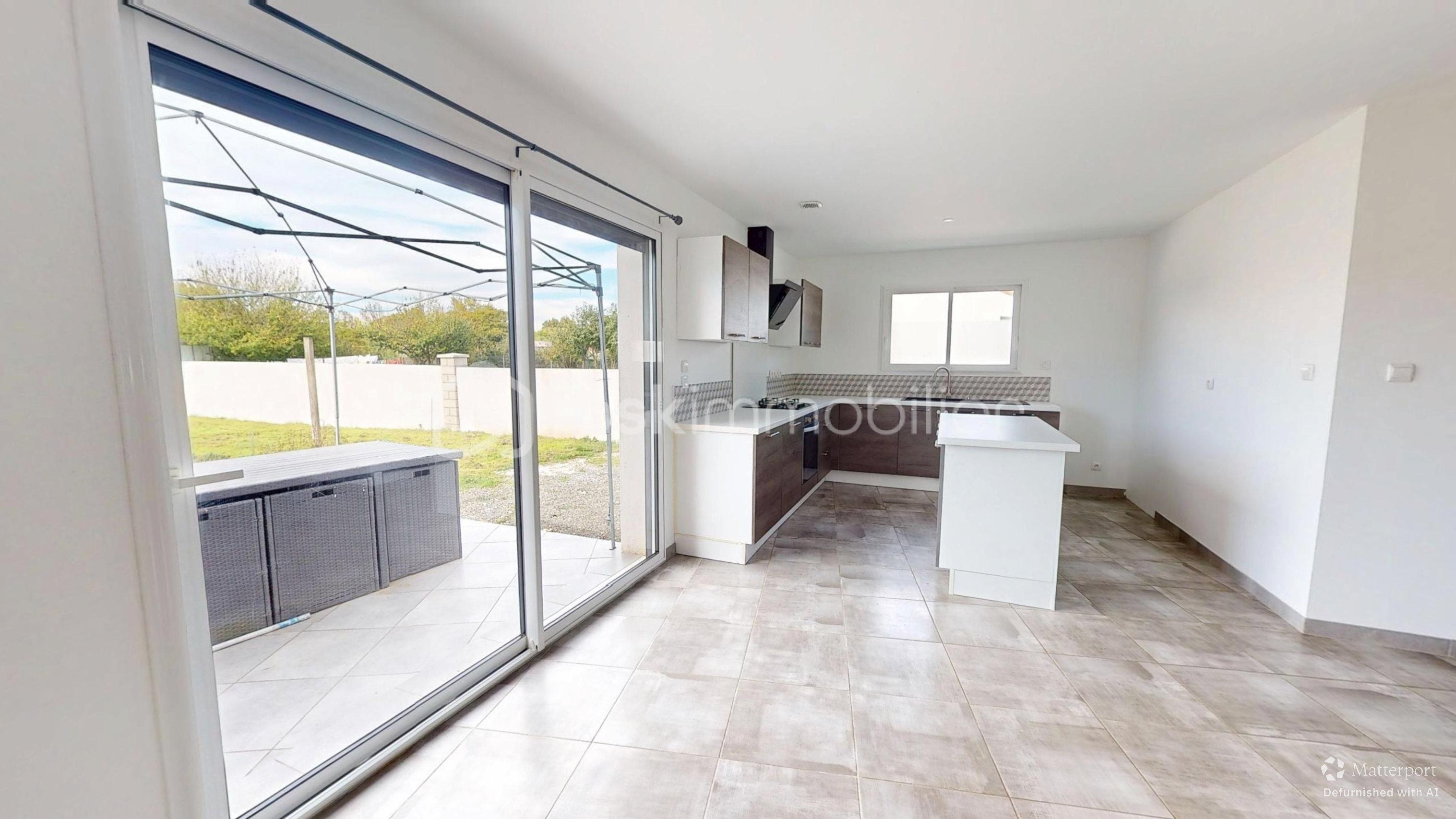 Maison de 123 m² - Maison-Cravans-10082025_214434_defurnished.jpg