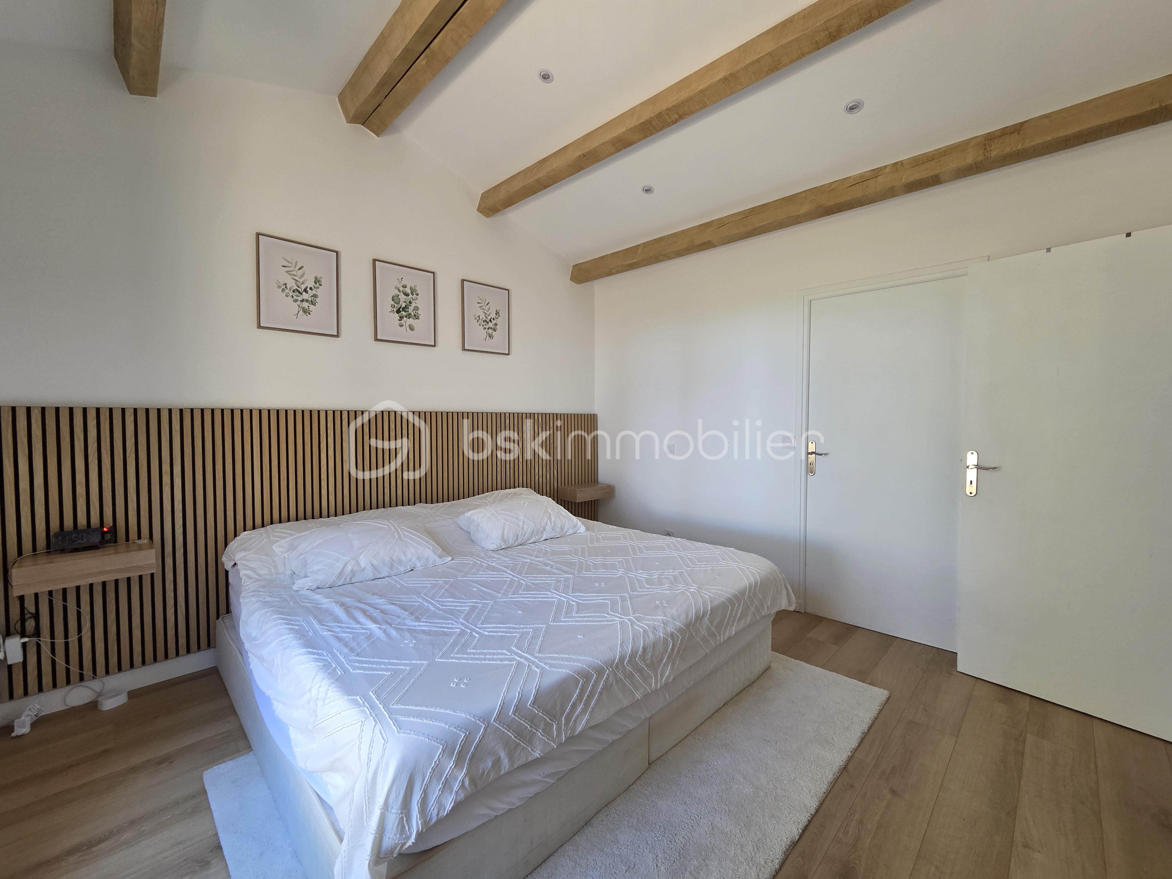 Maison traditionnelle de 161 m² - 12.jpg