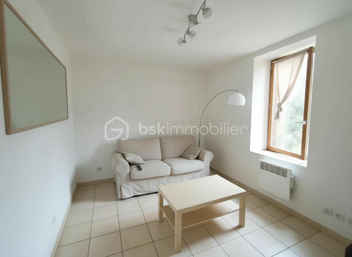 Maison ancienne de 166 m² - generated_2026-02-10T10_03_34.924.jpg