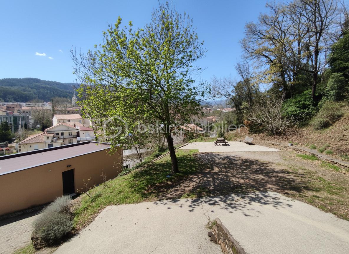 Maison ancienne de 166 m² - generated_2026-02-10T10_37_00.178.jpg