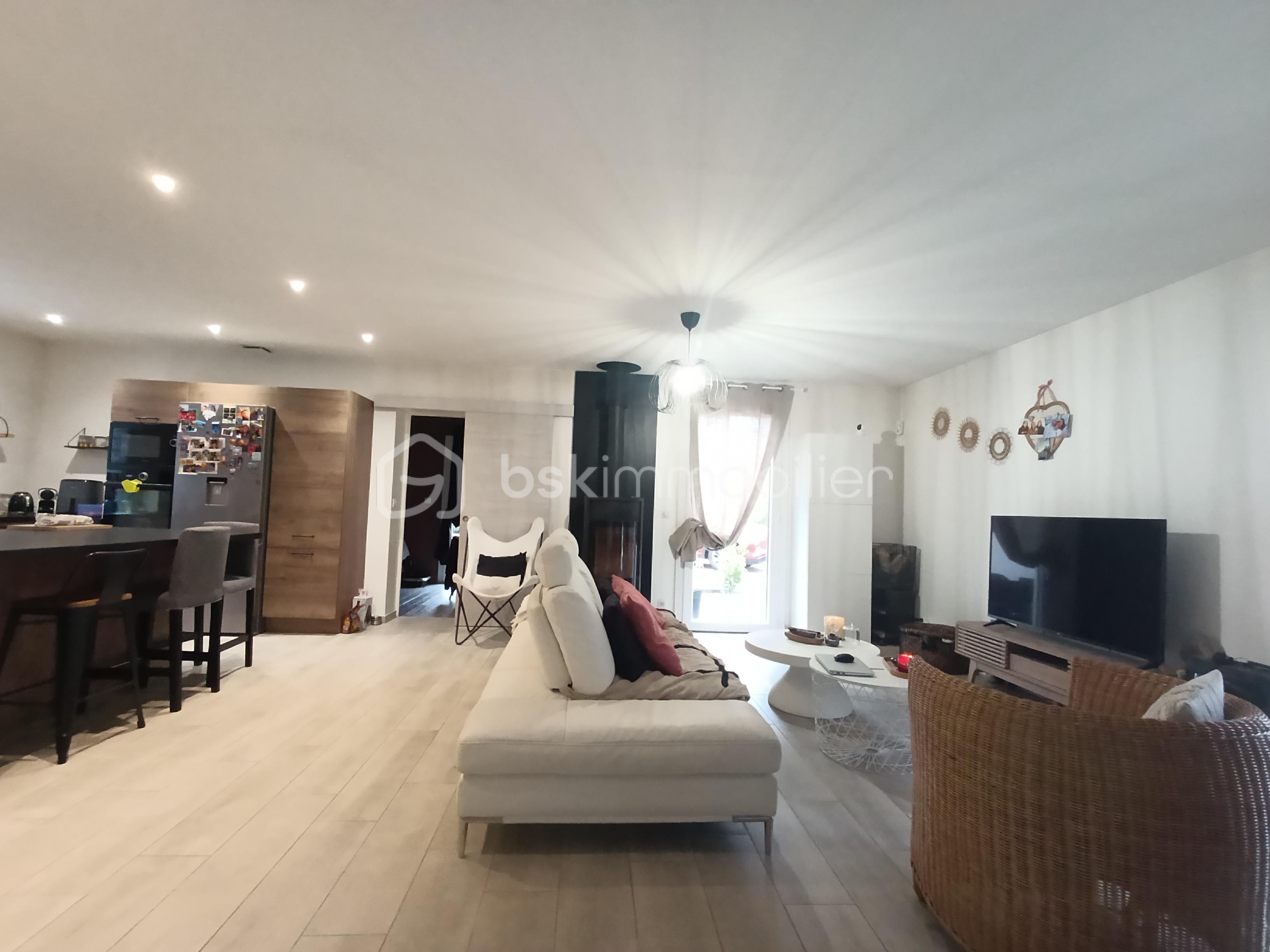 Maison traditionnelle de 110 m² - 1000068663.jpg