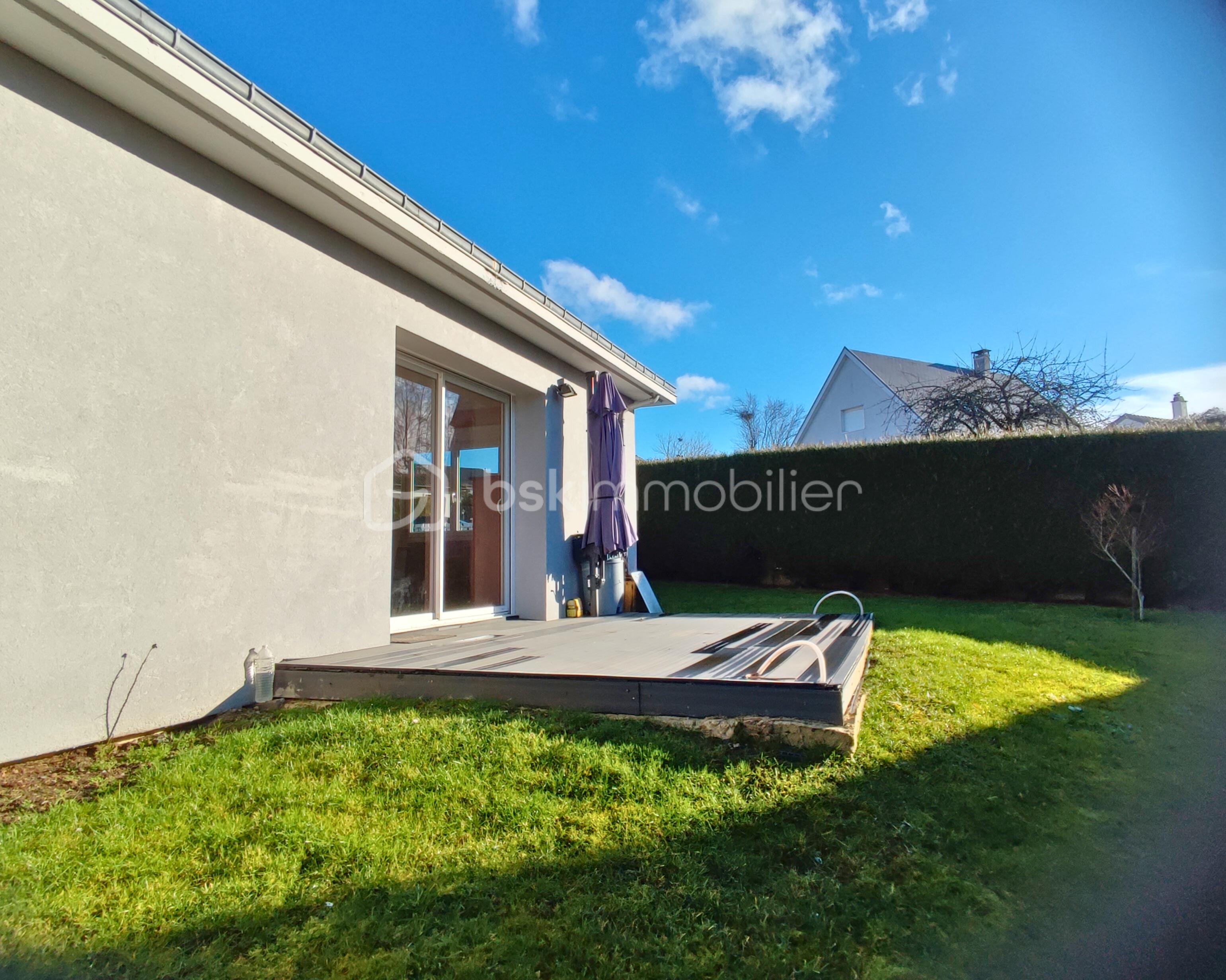 Maison de village de 138 m² - jardin terasse.jpg