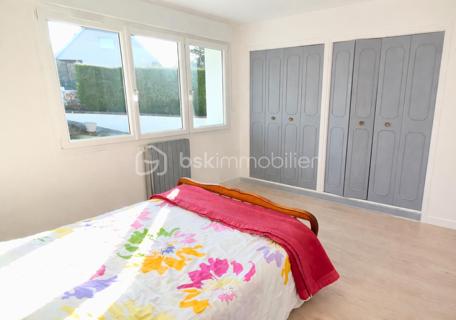 Maison de village de 138 m² - chambre 1.png