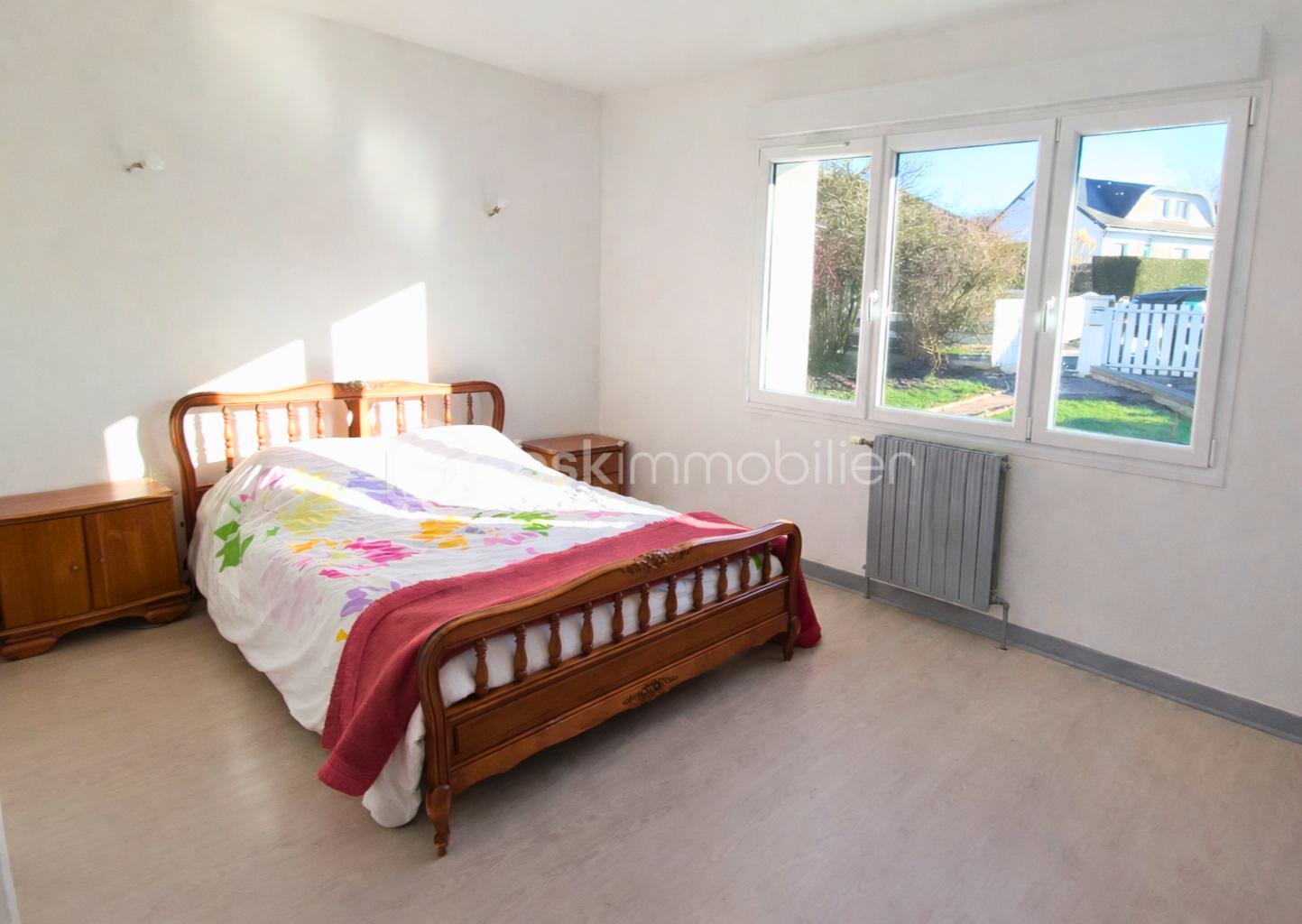 Maison de village de 138 m² - chambre1.png